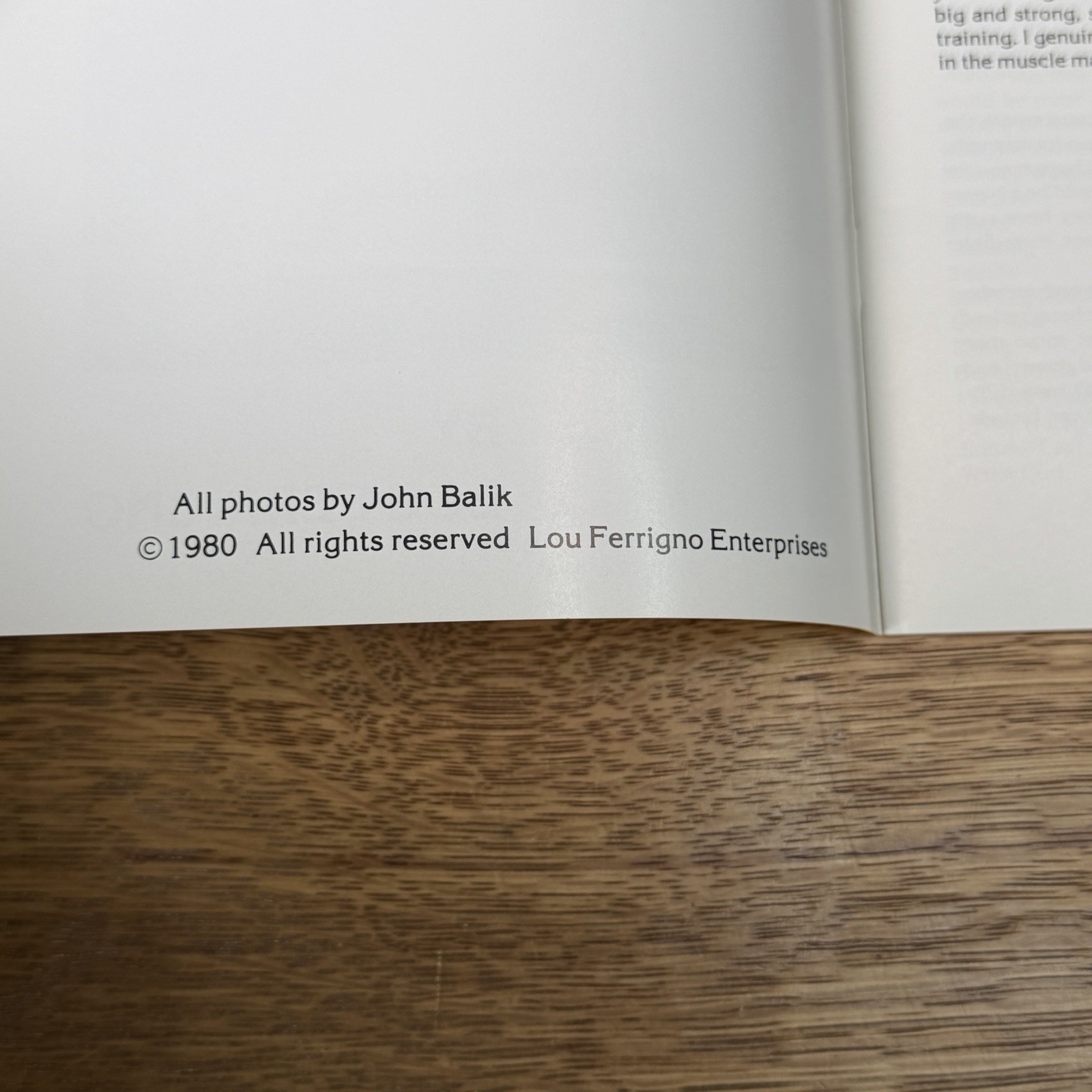 Super Rare Original Lou Ferrigno Muscular Size Power Bodybuilding Booklet Book