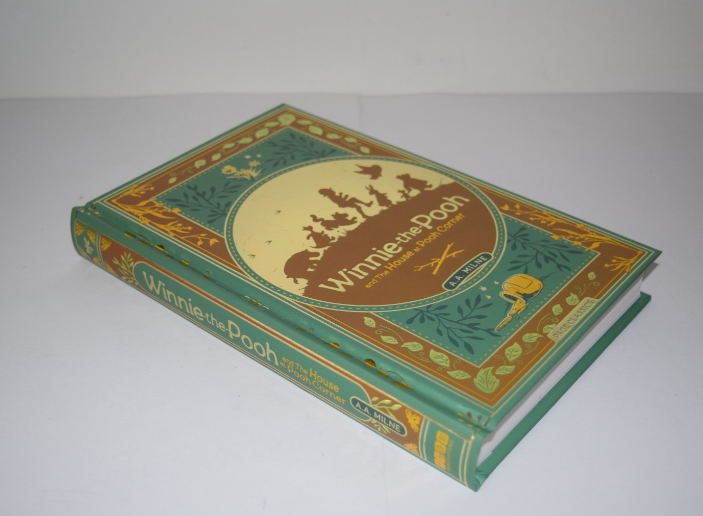 NEW Winnie the Pooh by A. A. Milne House Corner Illustrated Shepard Hardcover