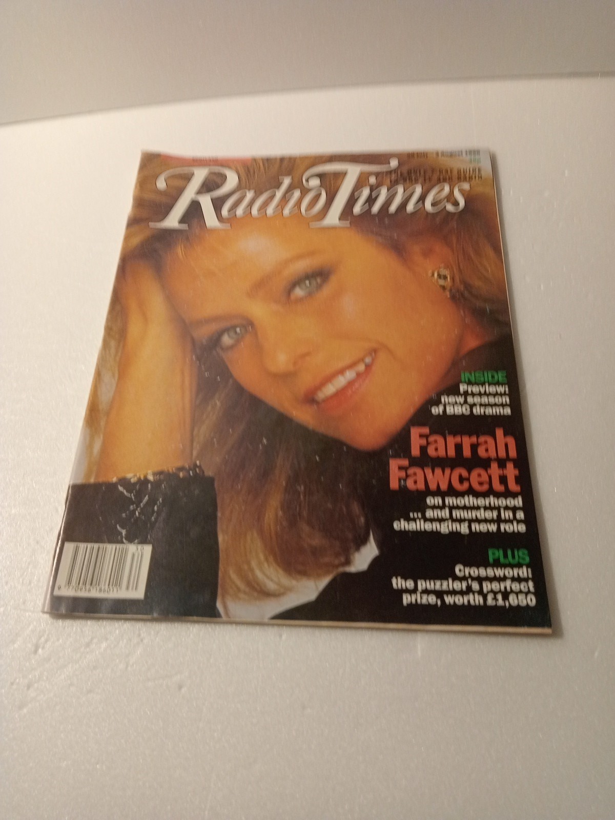 Radio Times 28 Jul – 3 Aug 1990 Farrah Fawcett, Lindsay Wagner, Tam White