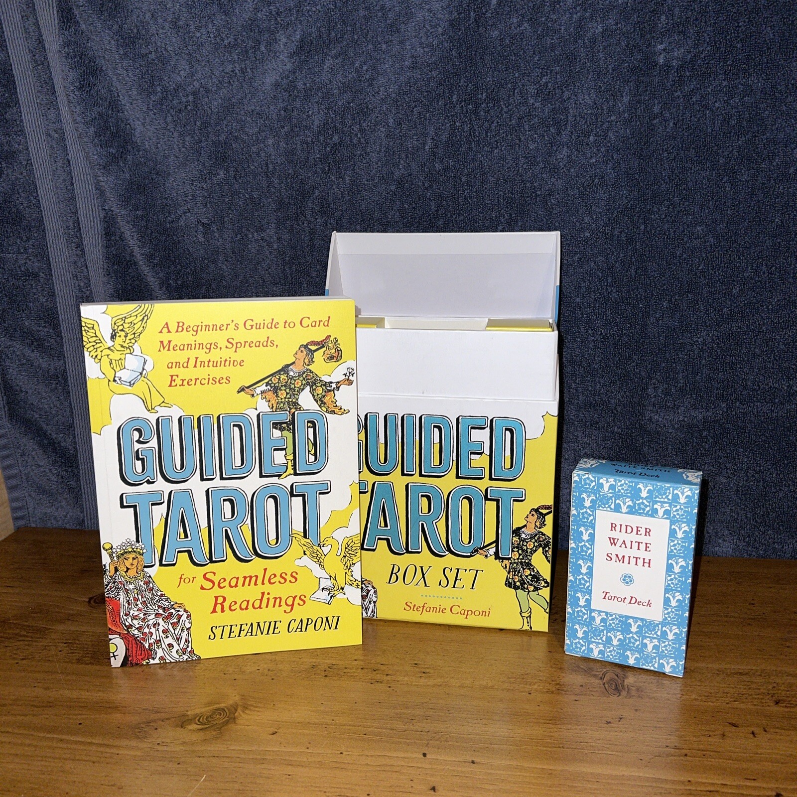 Guided Tarot Box Set: Illustrated Book… by Stefanie Caponi. Rider Waite Smith.