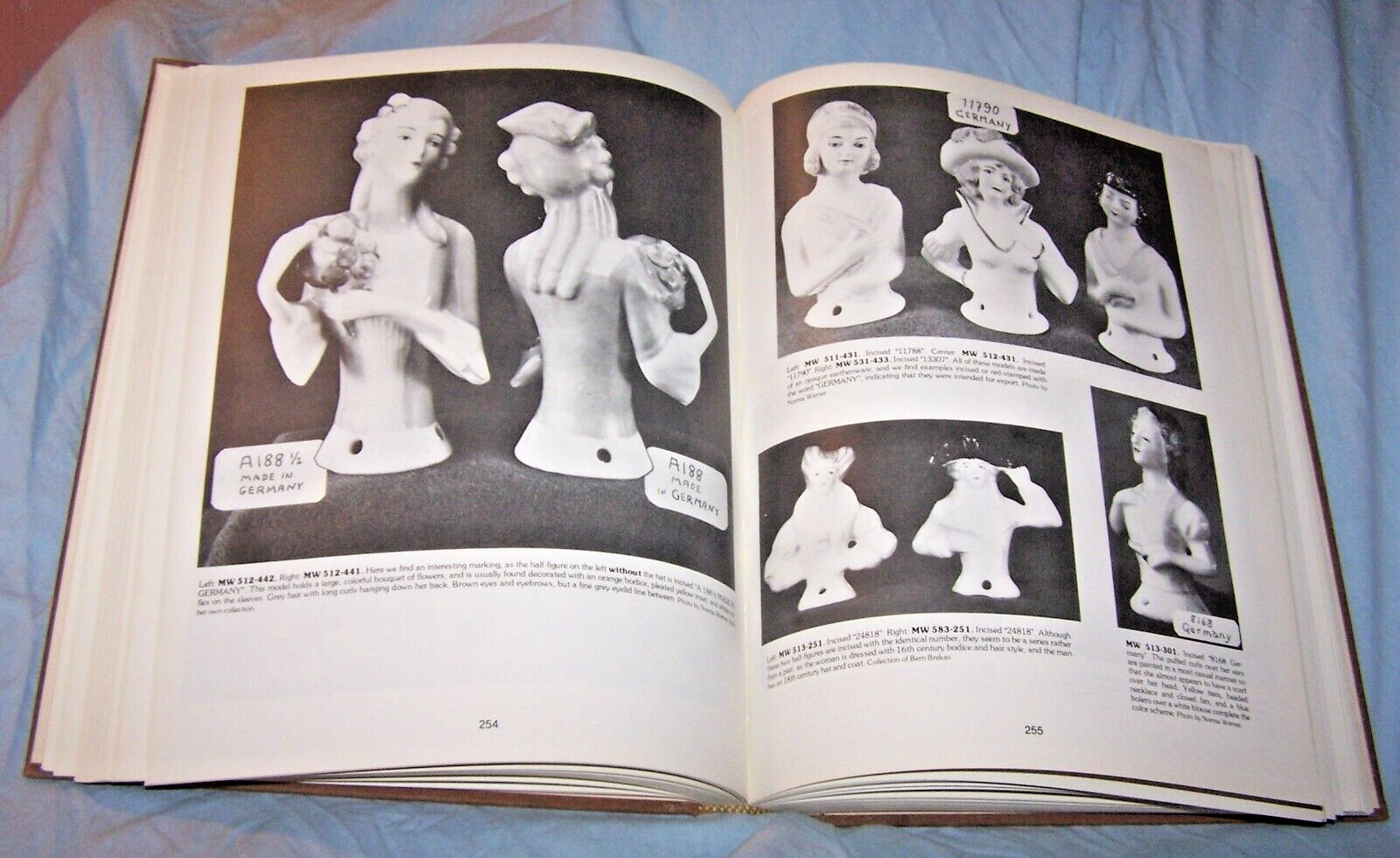 Collector&rsquo;s Encyclopedia of Half-Dolls HD w/dj -Frieda Marion-1979-608 pages