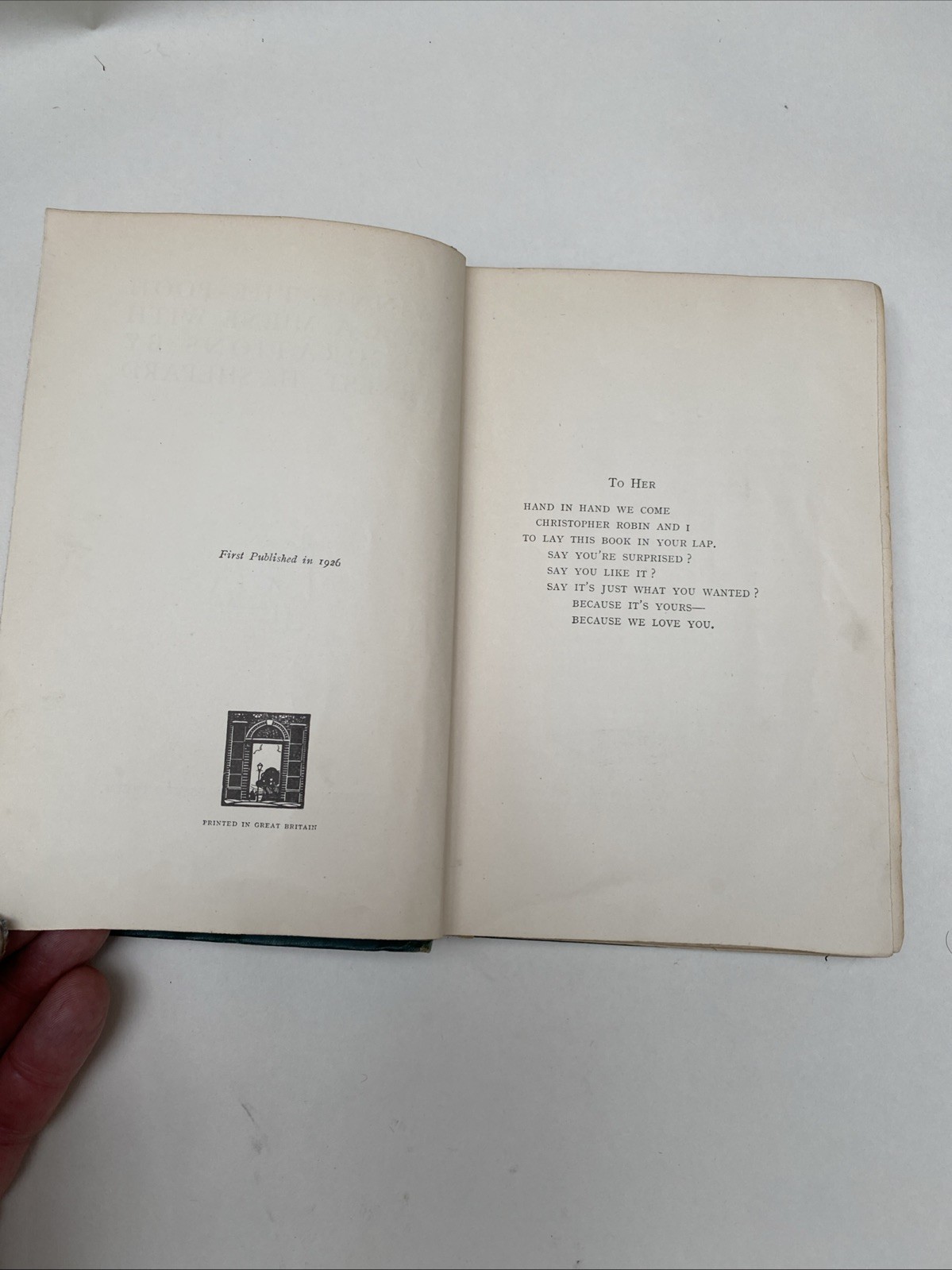 A A Milne / E H Shepard – Winnie The Pooh – 1st/1st 1926 Methuen A/F