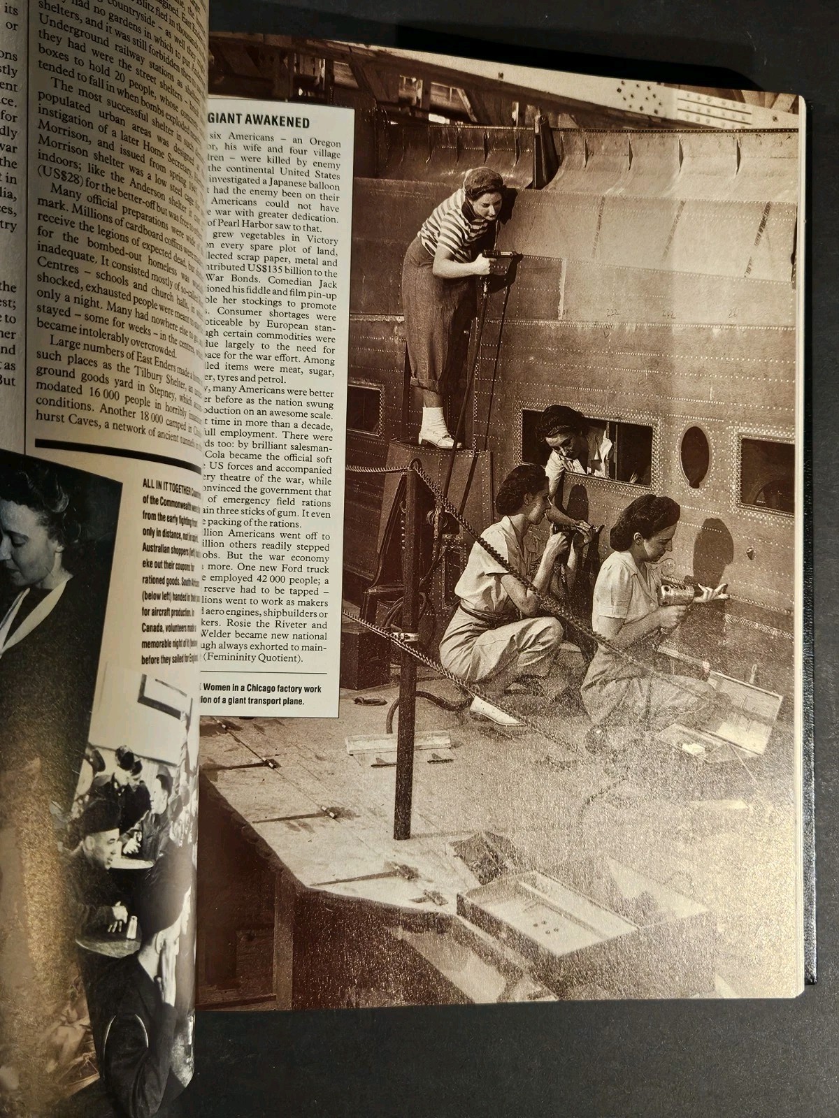 World at Arms Reader&rsquo;s Digest Illustrated History WWII 1989 480 Pages Vintage