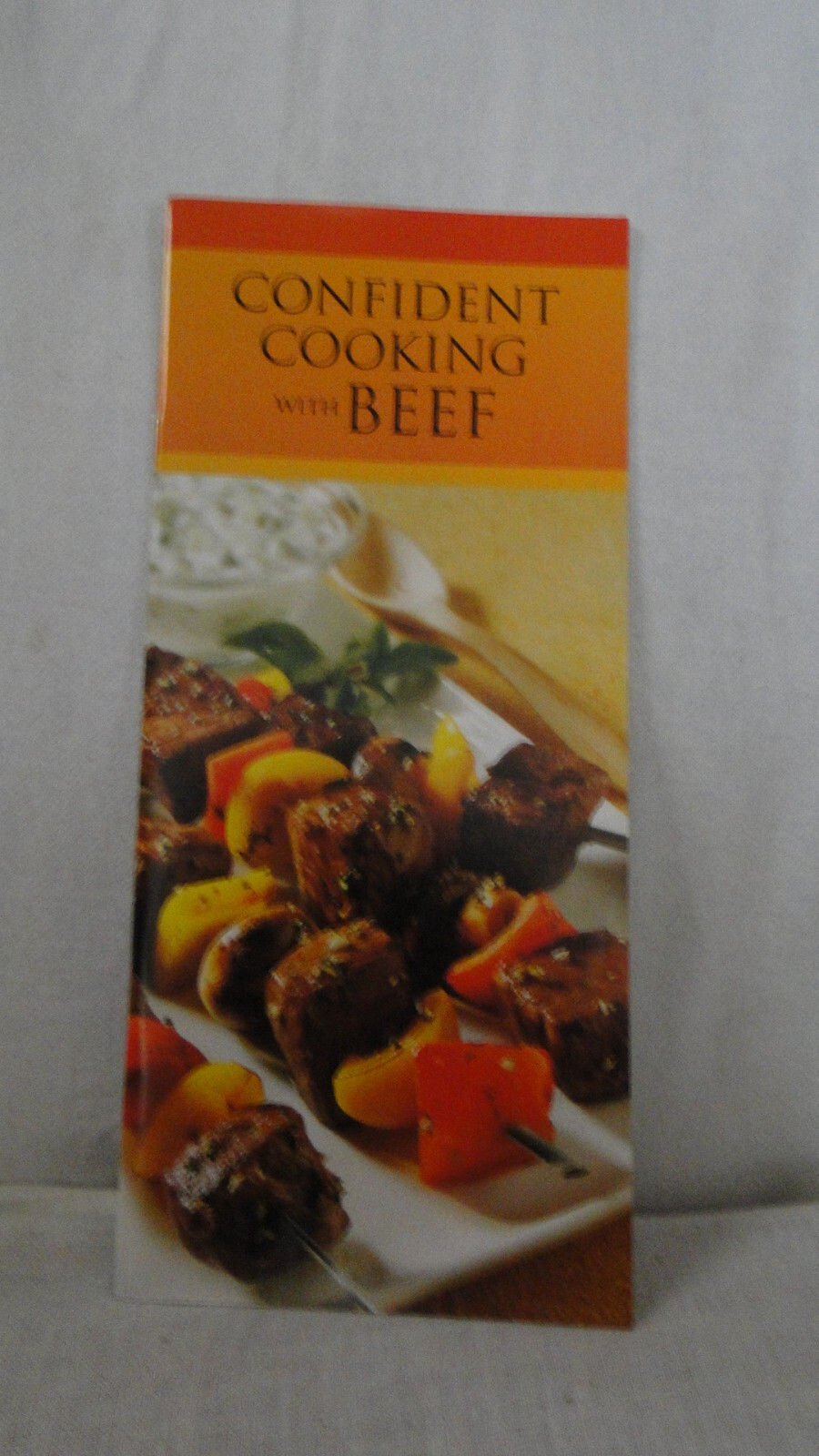 CONFIDENT COOKING WITH BEEF booklet 2010 – 34 pages