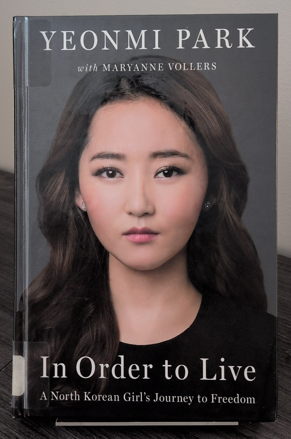 Yeonmi Park In Order to Live: A North Korean Girl&rsquo;s Journey to Freedom Lg Print