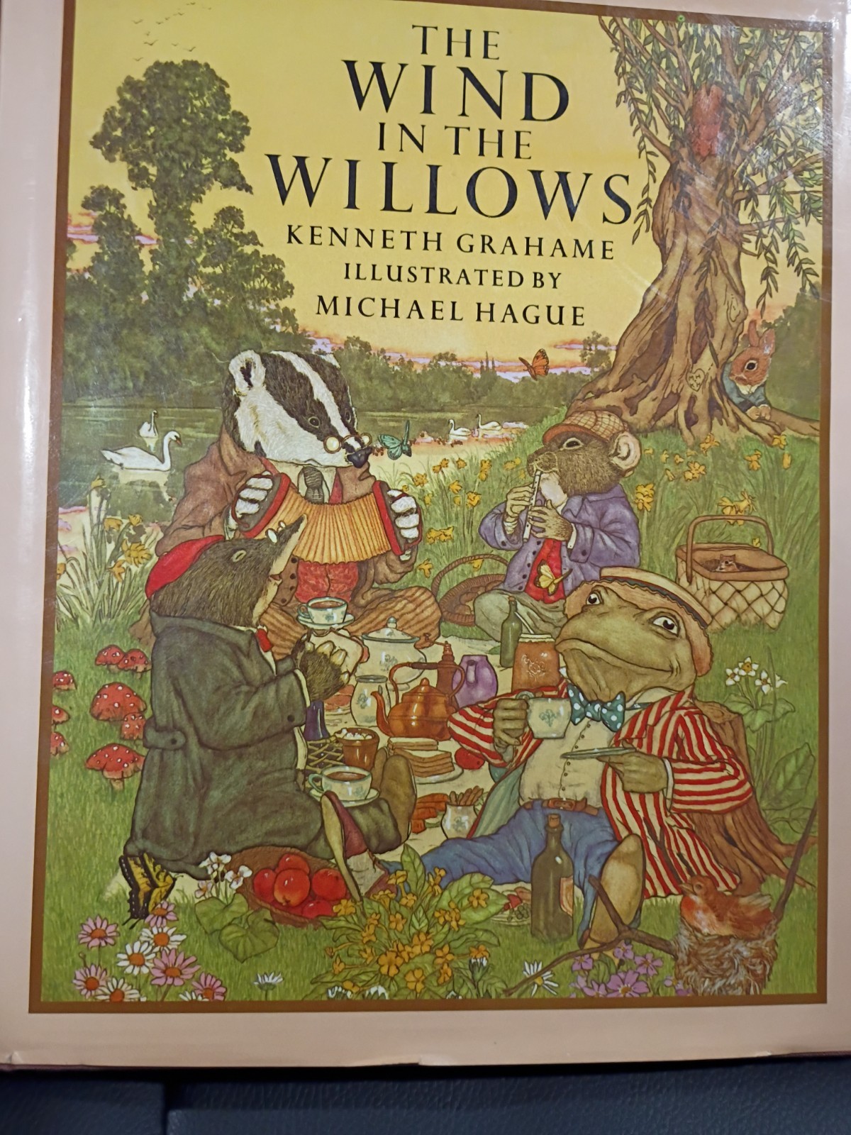 1980 The Wind in the Willows 1st Ed w/ Dust Jacket Kenneth Grahame Michael Hague