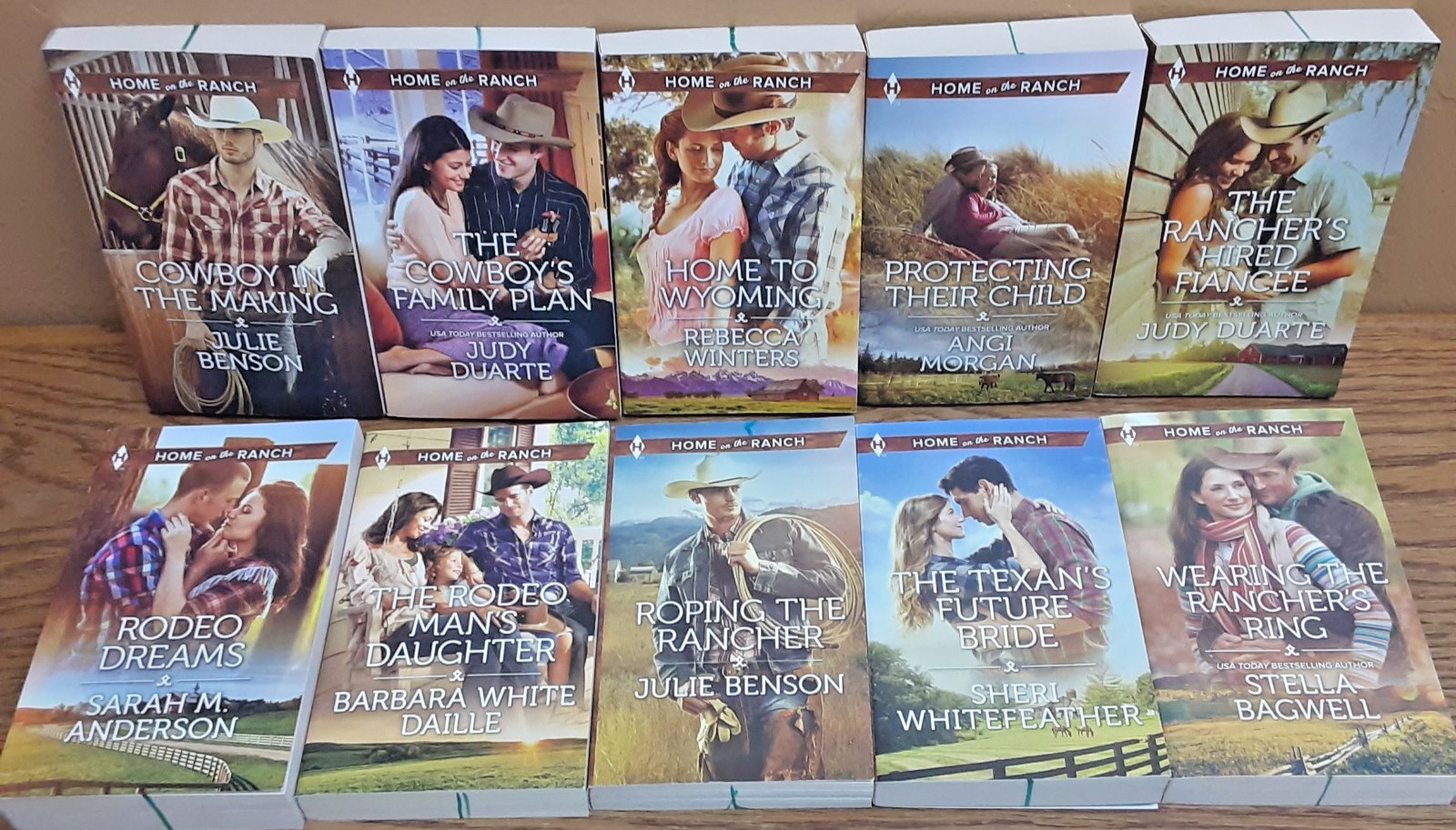 Lot 10 Harlequin Home on the Ranch Romance Series — Larger Print — Paperback