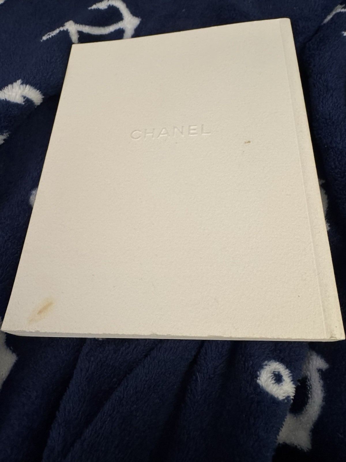 CHANEL HAUTE COUTURE Fall Winter 2005 NEW LOOKBOOK Runway Rare