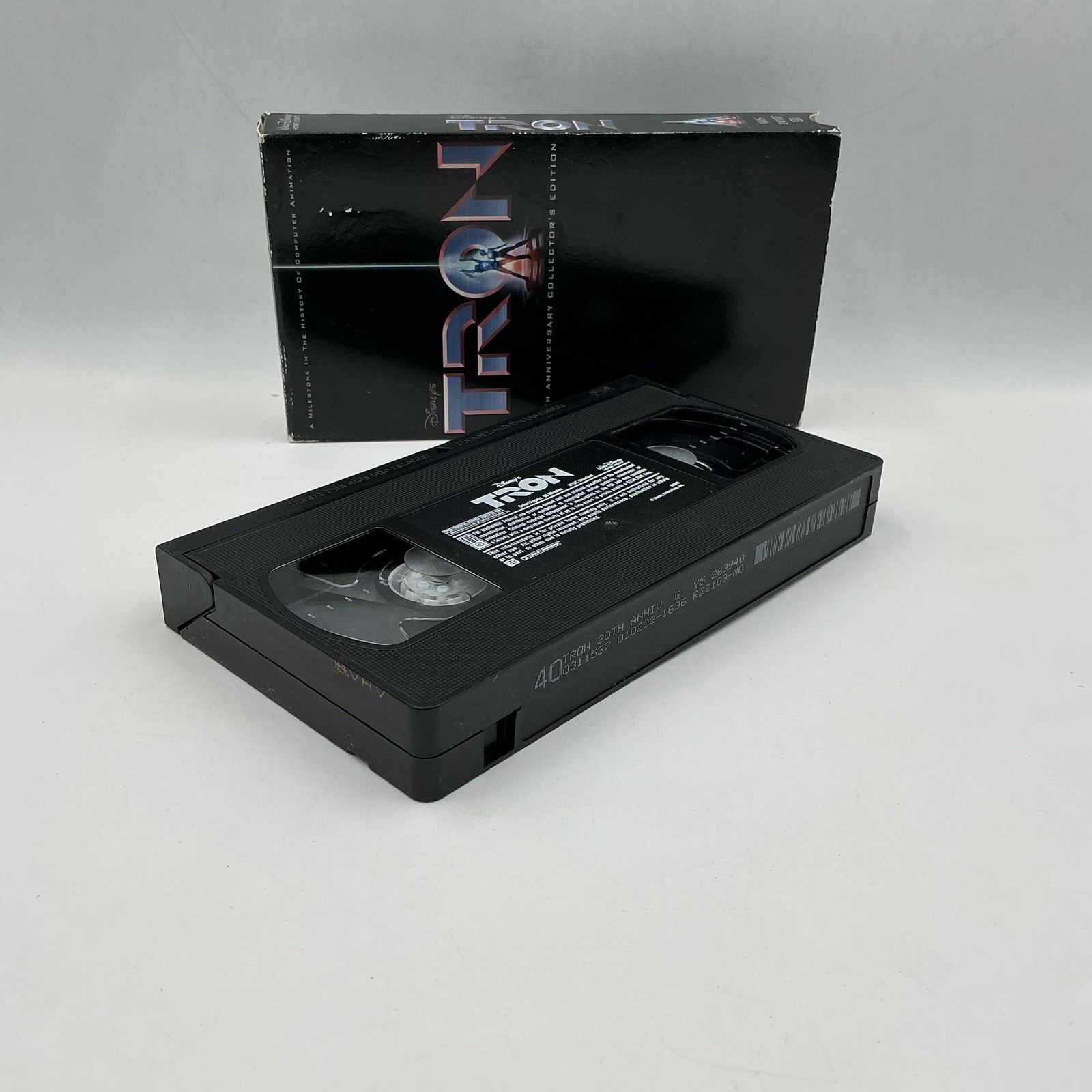 Vintage Disney&rsquo;s TRON 20th Anniversary Collector&rsquo;s Edition Black VHS 2002