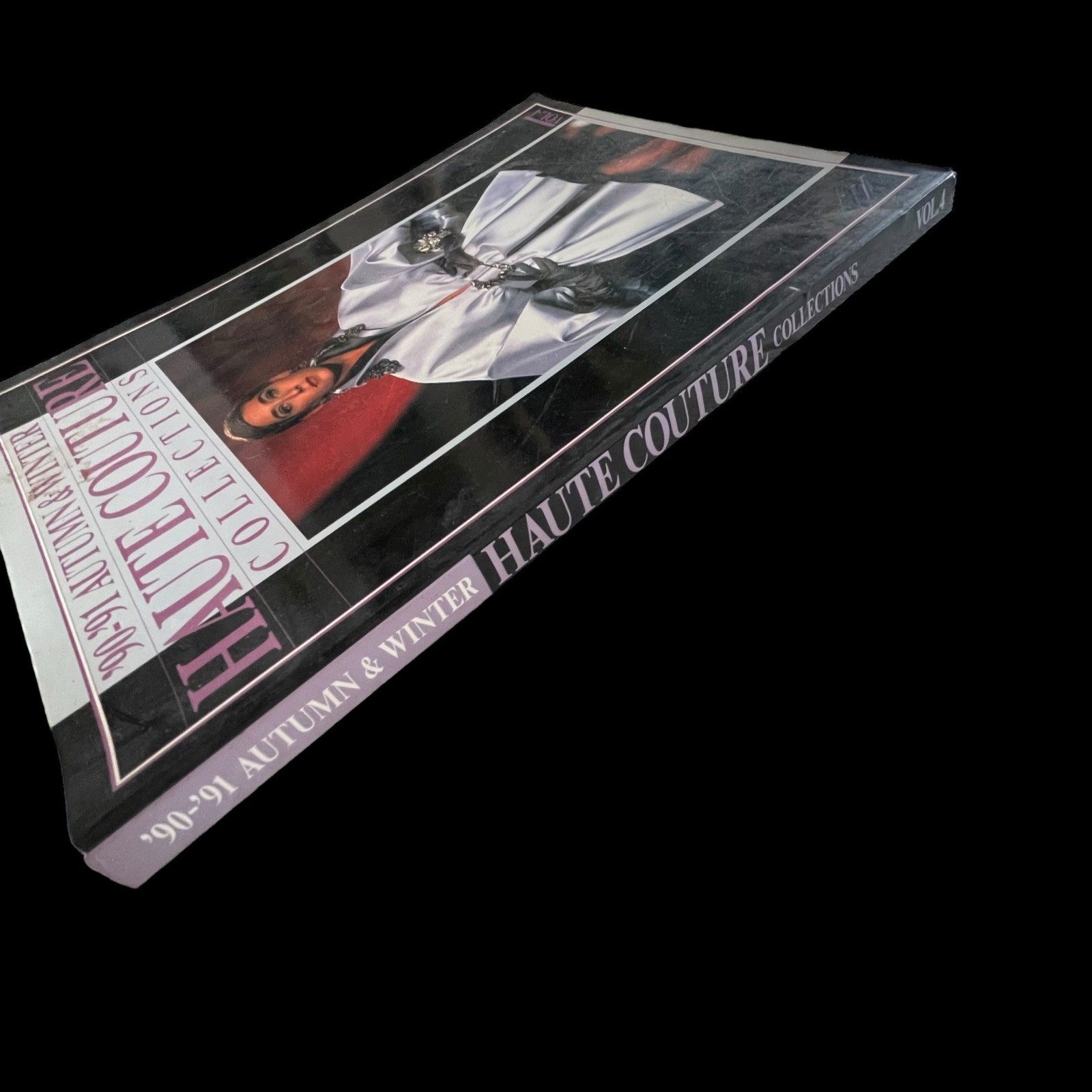 Haute-Couture &rsquo;90-&rsquo;91 Autumn & Winter Runway Collections Vol 4 VNTG Fashion Book
