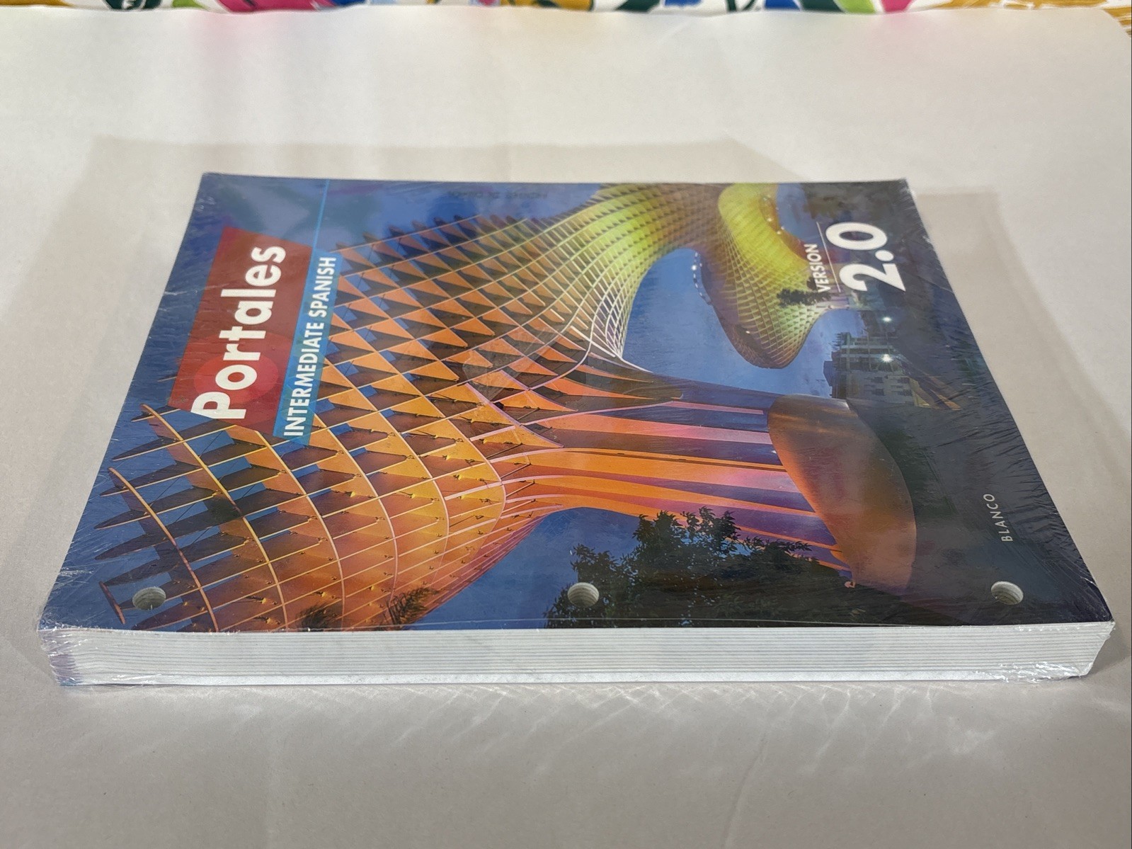 Portales Intermediate Spanish Version 2.0 Vista BUNDLE Book + Code
