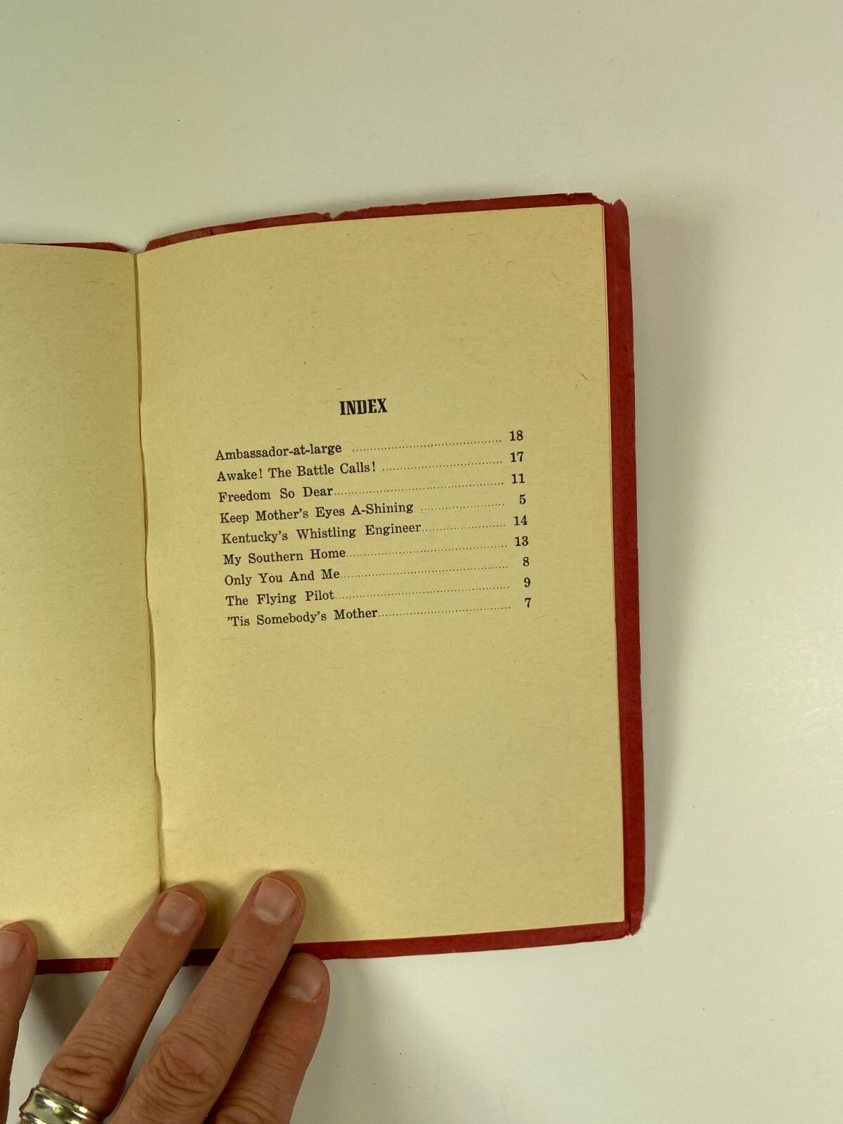 Signed 1945 Book Of WWII Poetry by M. Bishop – Keep Mother&rsquo;s Eyes A-Shining