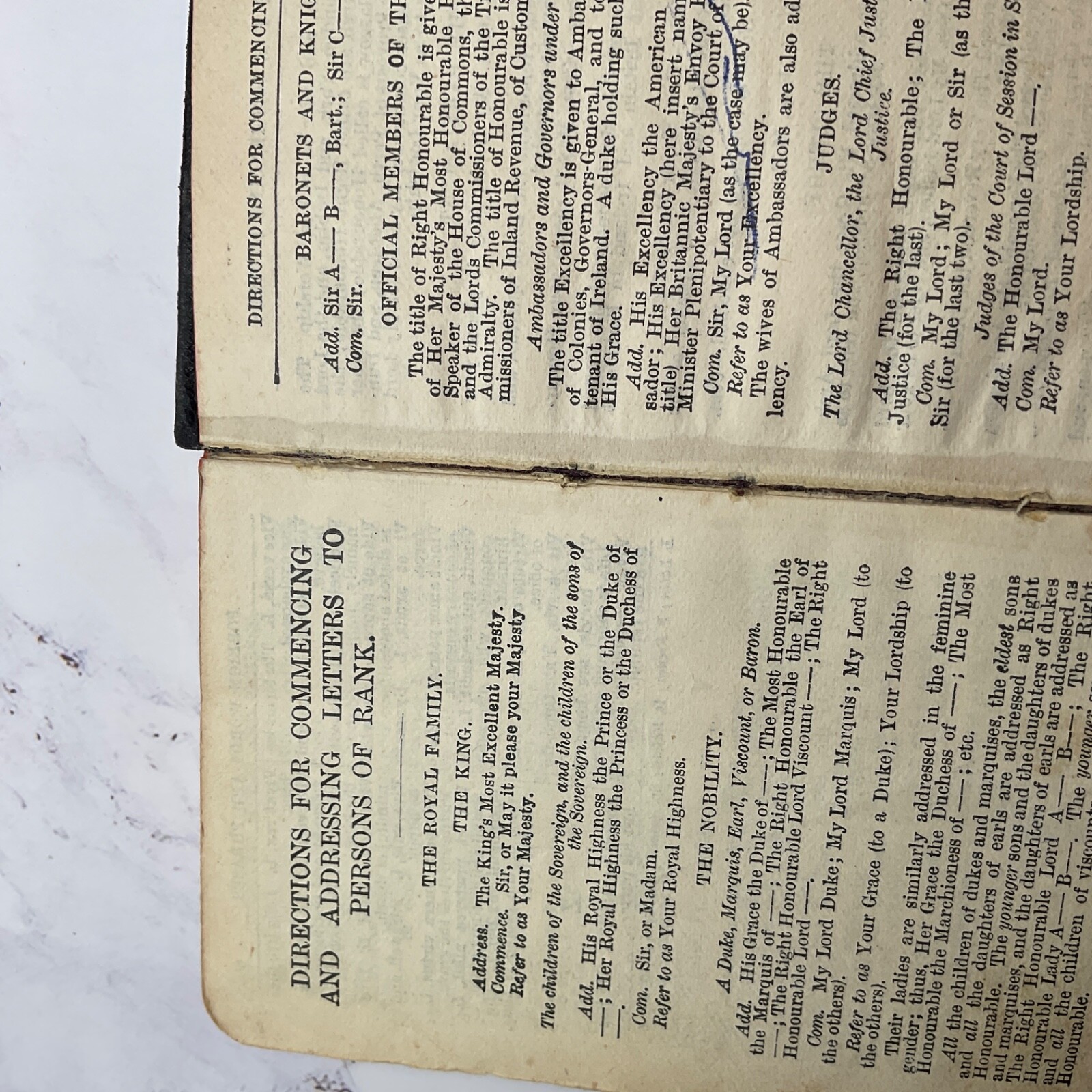 Collins Gem Dictionary 1910 antique small pocket book 25,000 words 600 pages