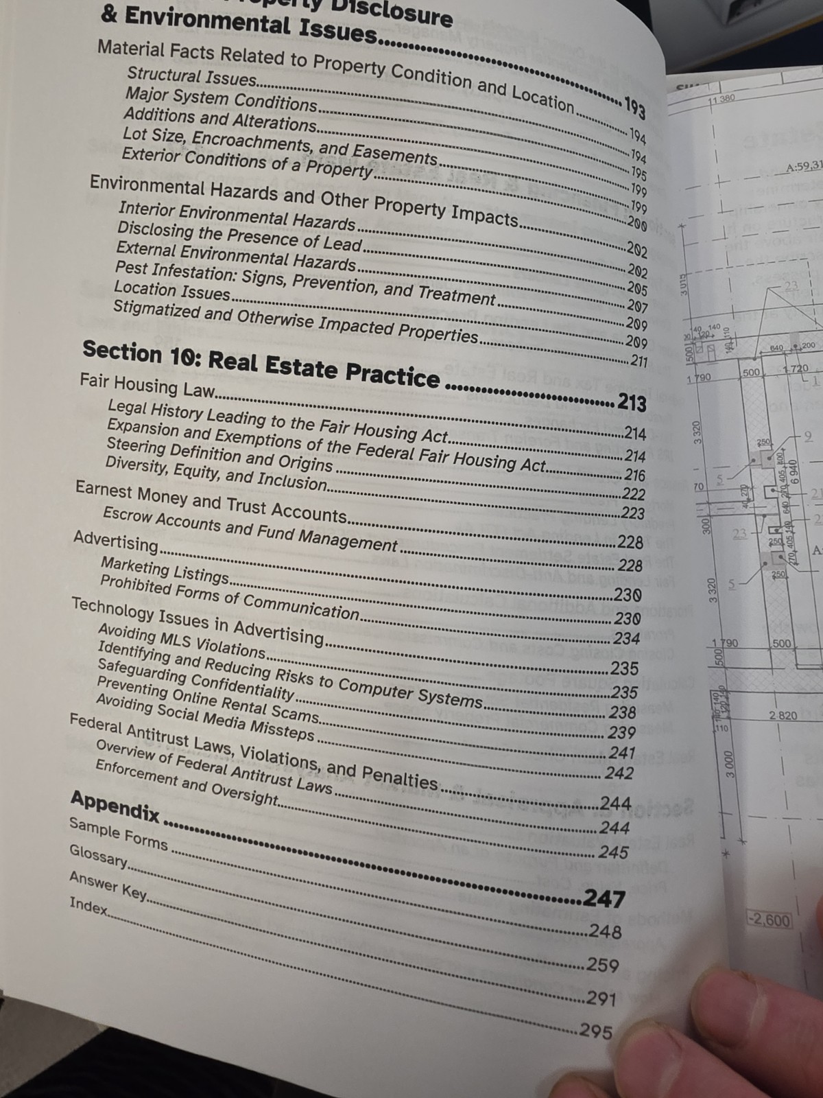 Career Companion : Essential Guide to Real Estate by The CE Shop Curriculum Team