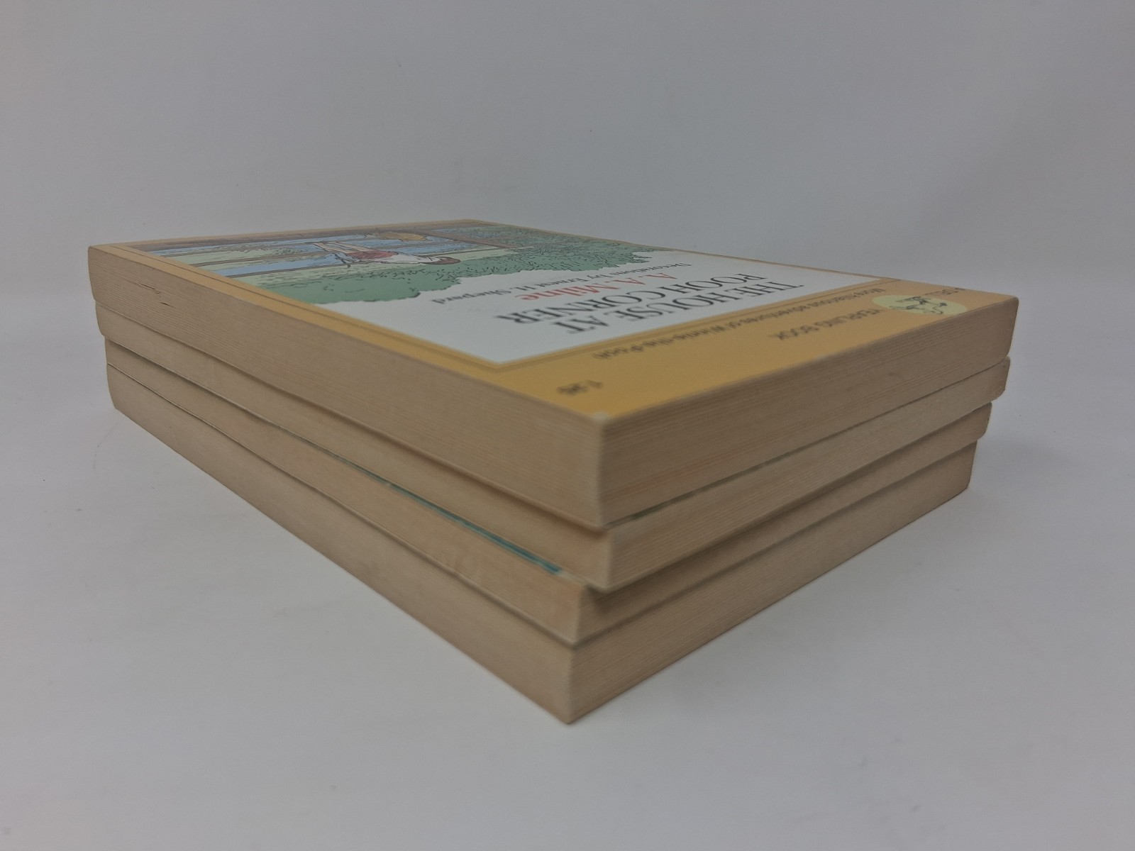 A Treasury of Winnie the Pooh Boxed Set Vintage 4 Book box Set 1976 EUC A Milne