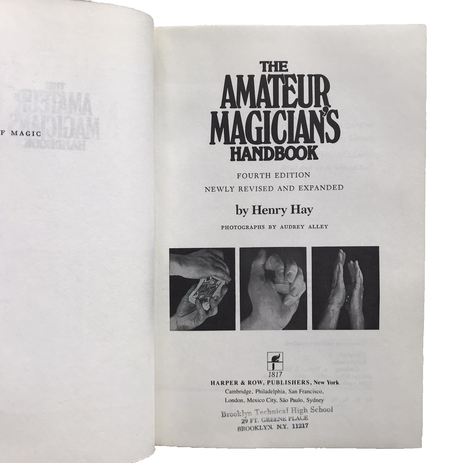 The Amateur Magician&rsquo;s Handbook by Henry Hay 4th Edition 1982 Illustrated HCDJ