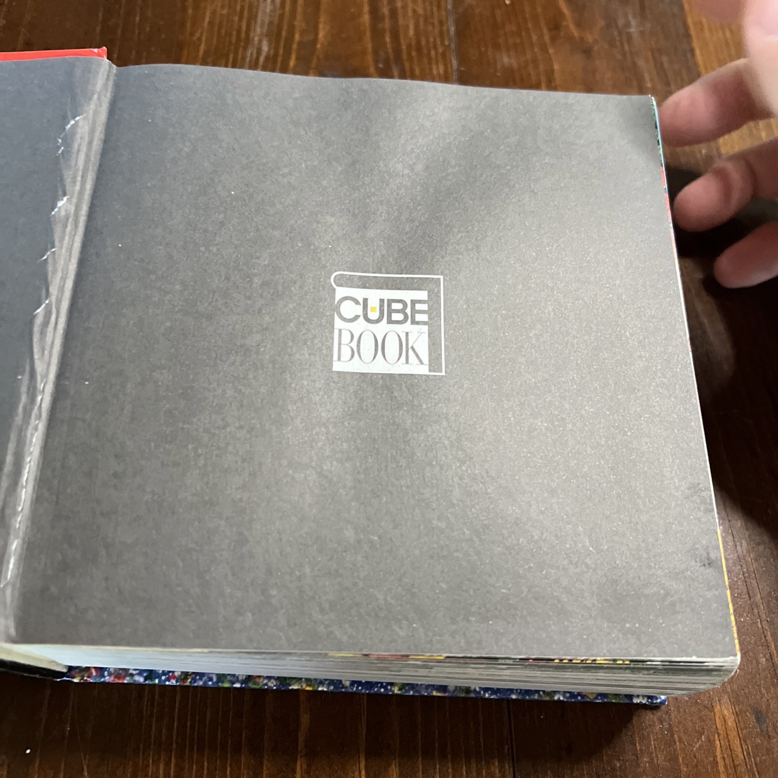 Flowers Cube book Valeria Manferto De Fabianis Hardback 736 pages