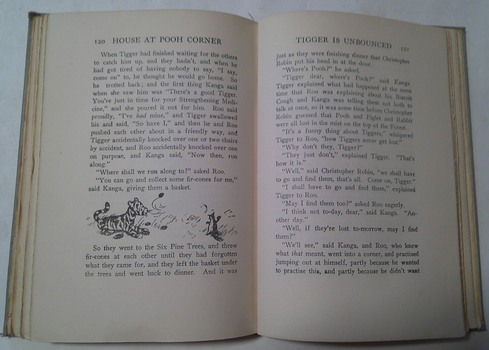 THE HOUSE AT POOH CORNER by A. A. Milne 1945 Illustrated by E. H. Shepard HB
