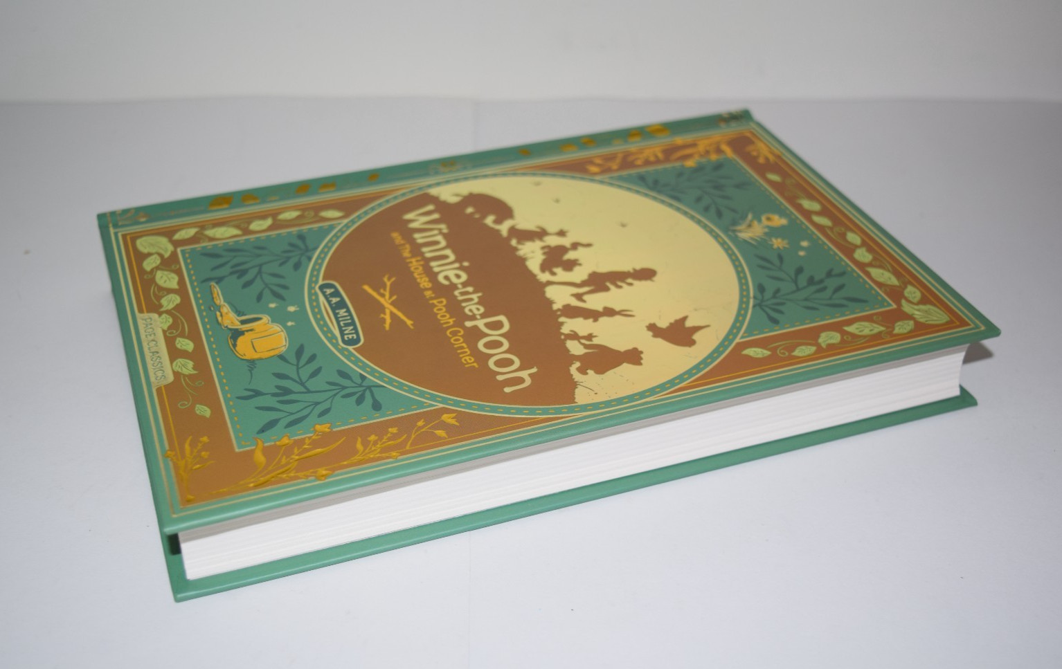 NEW Winnie the Pooh by A. A. Milne House Corner Illustrated Shepard Hardcover