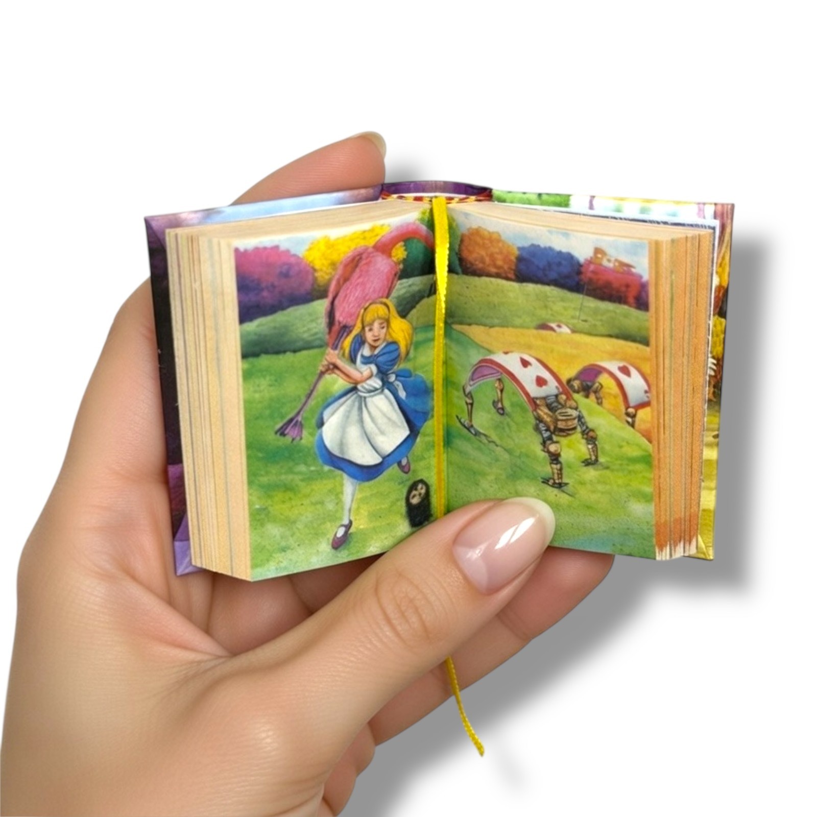 new Alice in Wonderland complete Edition mini book 2.65&Prime; high hardcover 438 pgs