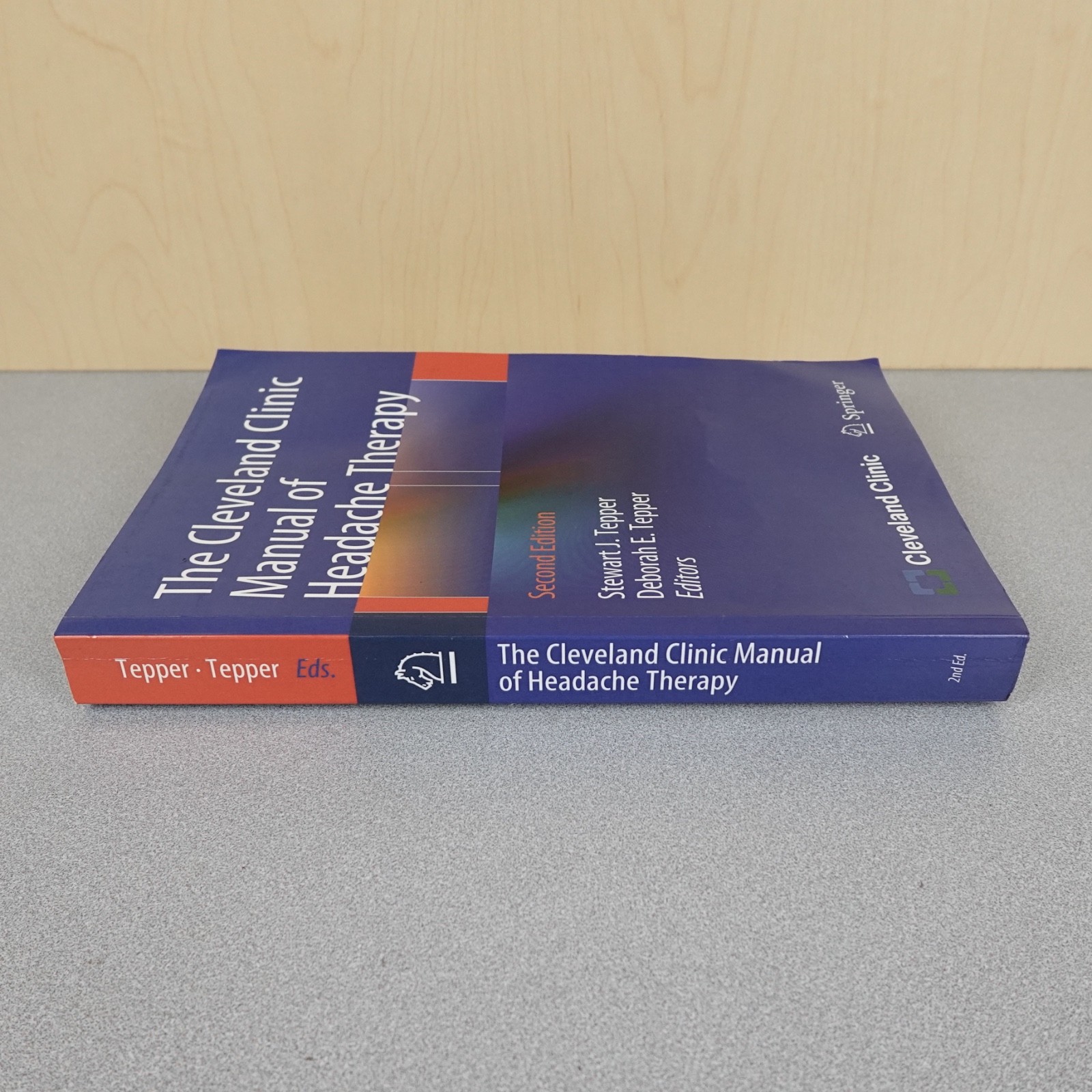 The Cleveland Clinic Manual of Headache Paperback, by Tepper Stewart J.;