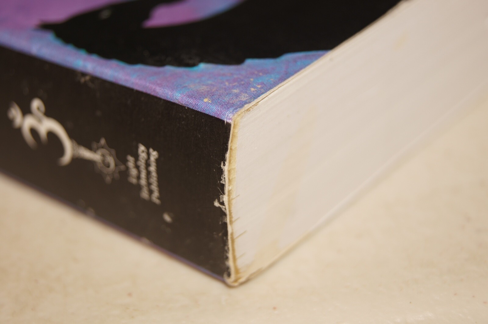 Behold a Pale Horse William Cooper 1991 500p Unrevised Protocol Zion CFR Pullout