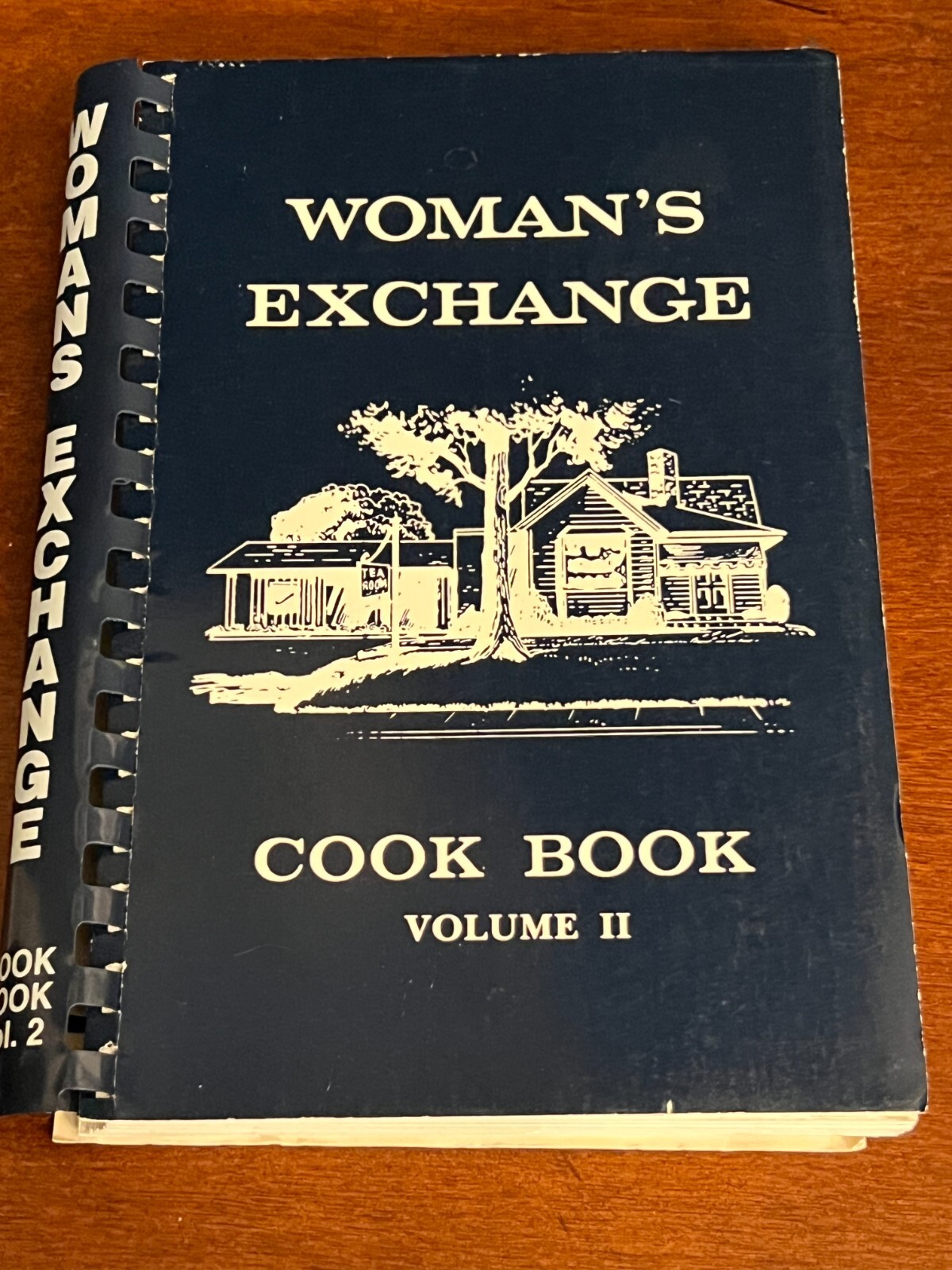 Woman&rsquo;s Exchange Cook Book Vol 2 Memphis Tennessee 1999 4th Printing 272 Pages