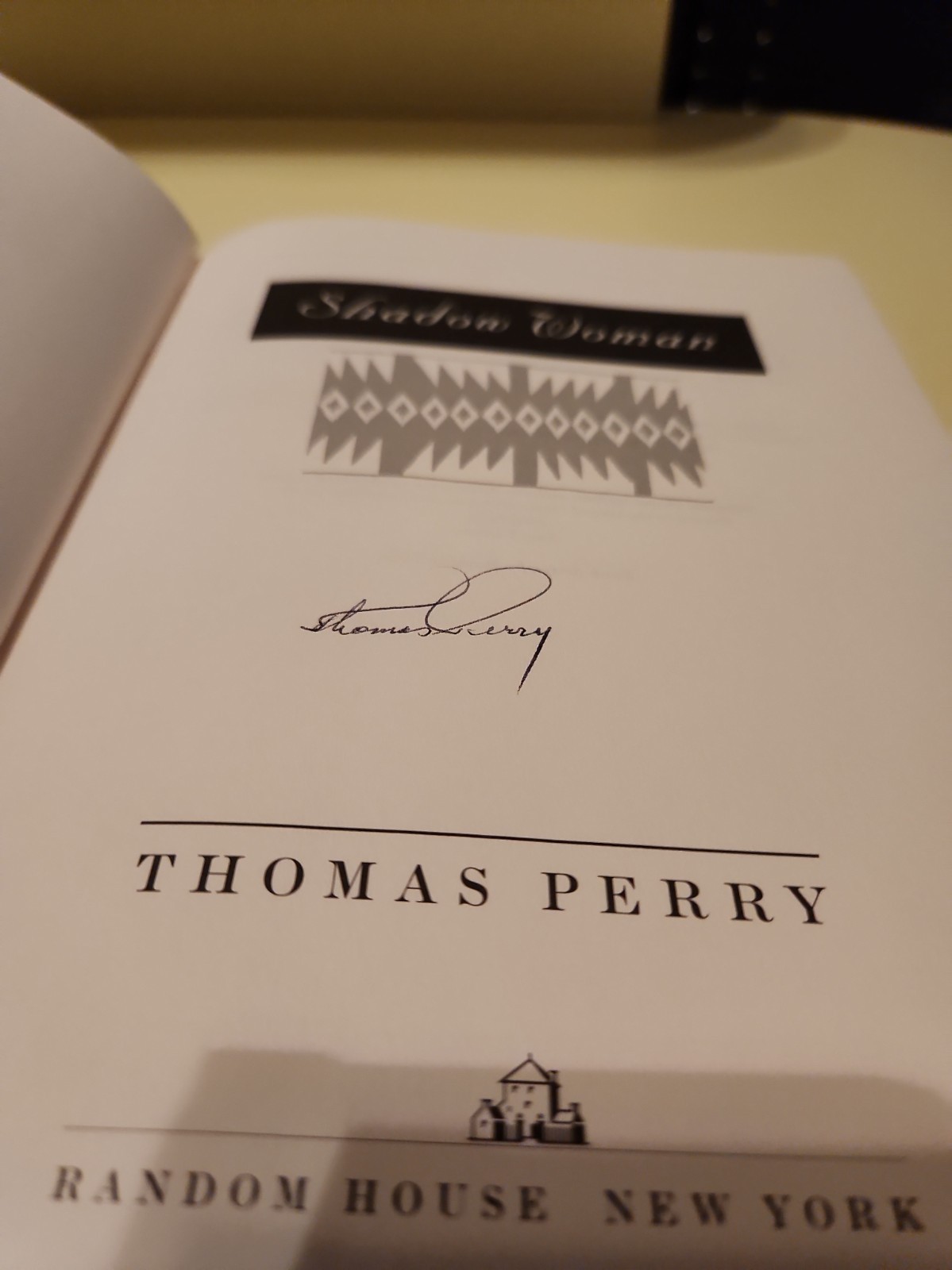 1997 SIGNED FIRST EDITION THOMAS PERRY SHADOW WOMAN HC COLLECTIBLE BOOK BG