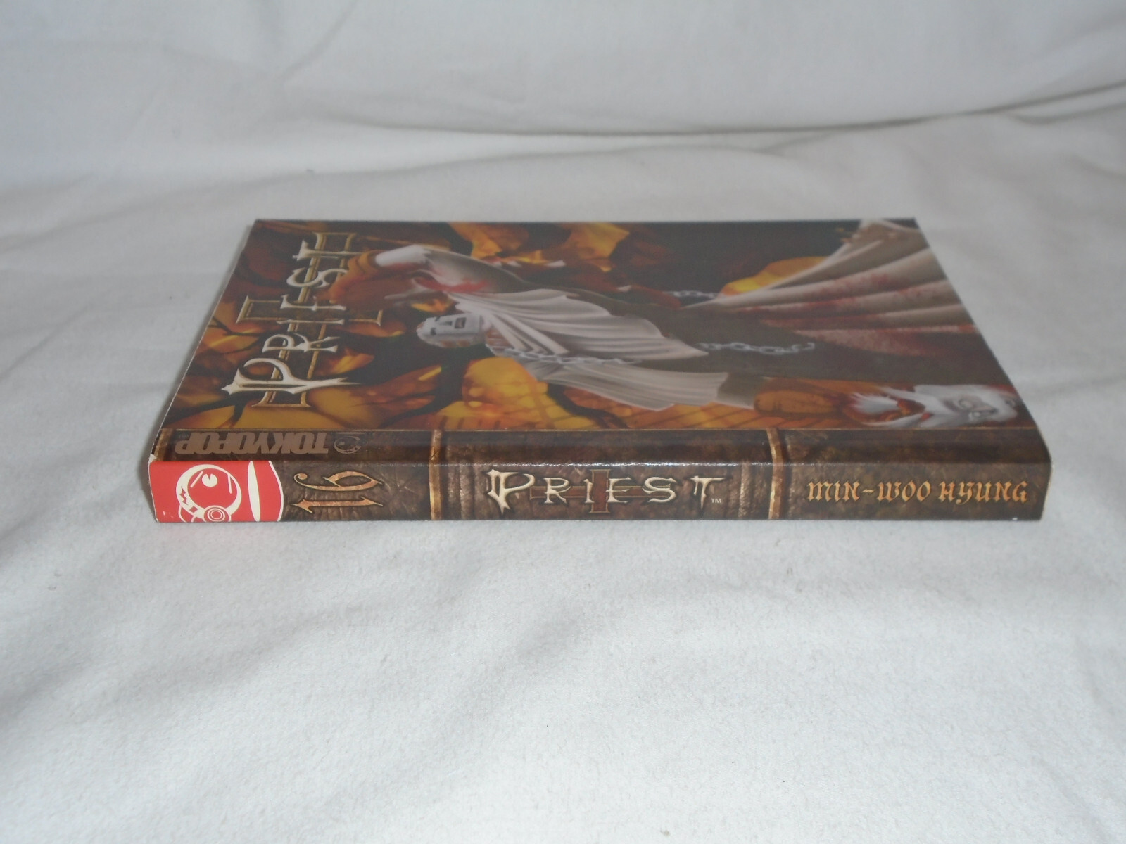 Priest Vol. 16: Zealot&rsquo;s March by Min-Woo Hyung (Paperback 2007) Manga