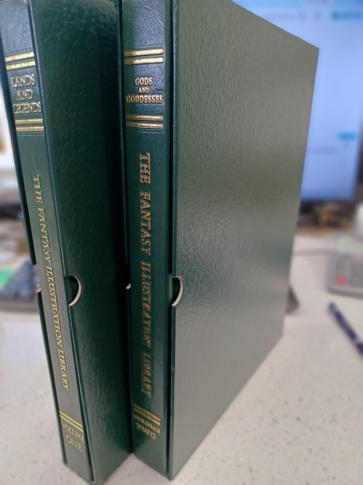 FANTASY ILLUSTRATION LIBRARY: LANDS & LEGENDS Vol I / GODS & GODDESSES Vol II