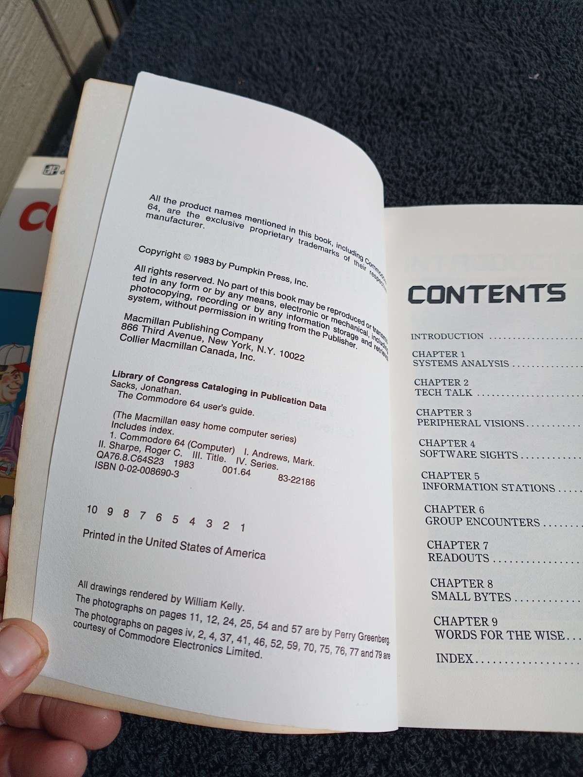 Lot 2 Vintage Commodore 64 Books: User&rsquo;s Guide + How to Use the Computer VG