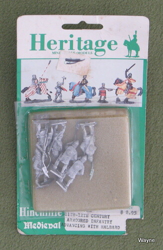 11th-12th Century Armoured Infantry Advancing with Halbard (25mm Metal