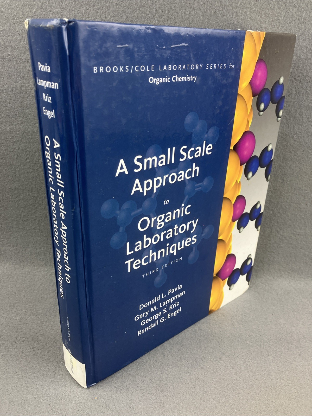 A Small Scale Approach to – Hardcover, by Pavia Donald L. Textbook