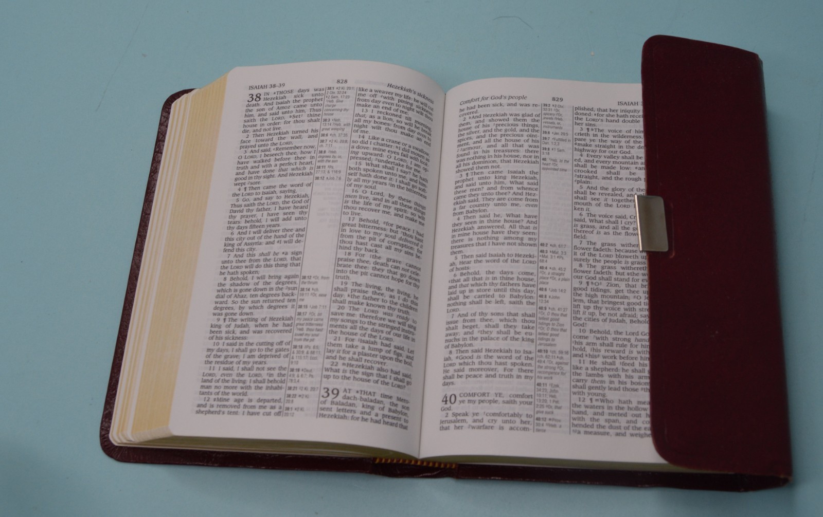 King James compact Reference Bible by Zondervan Snap closure imitation leather