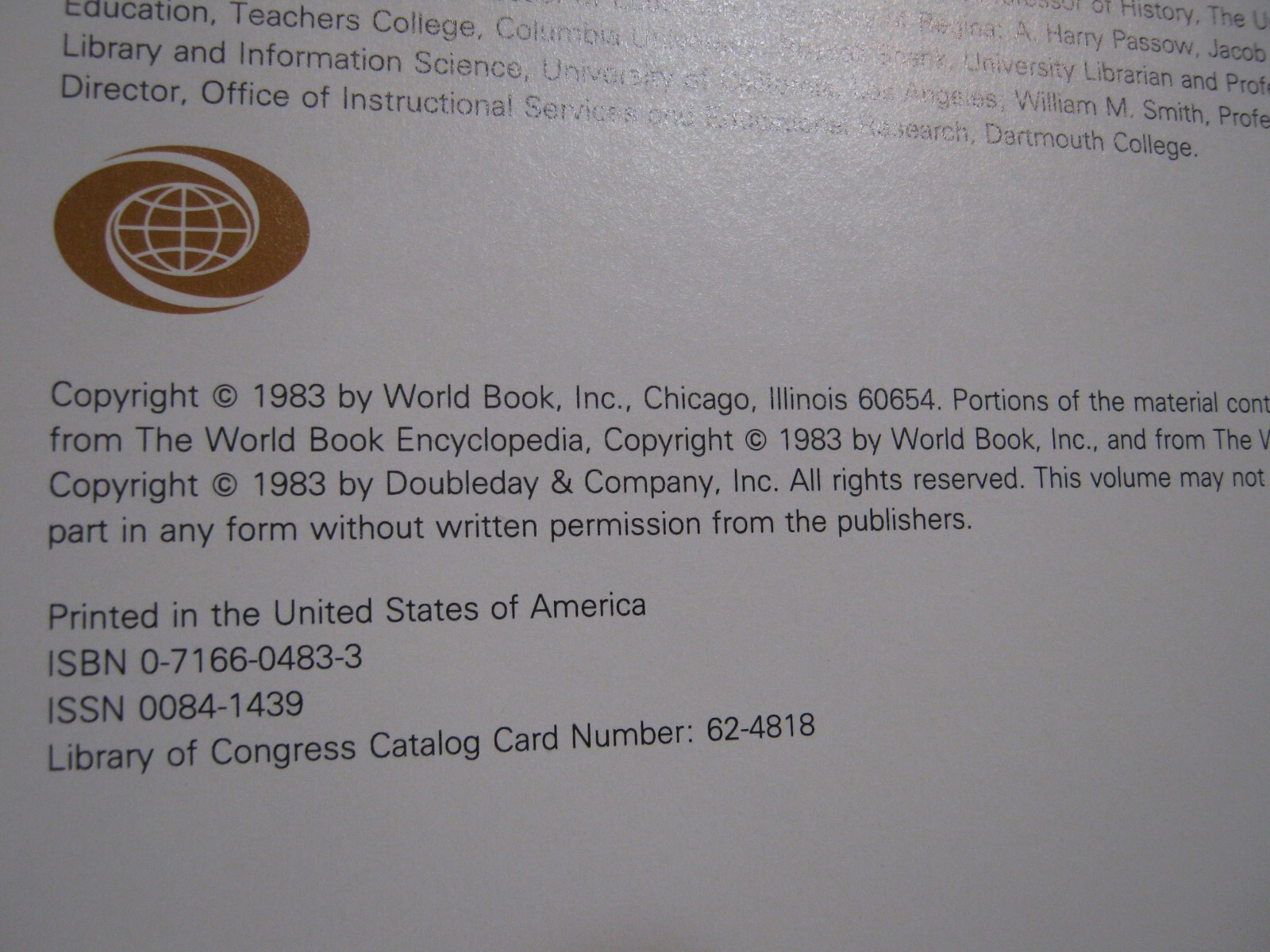 The World Book Yearbook 1983, 608 pages