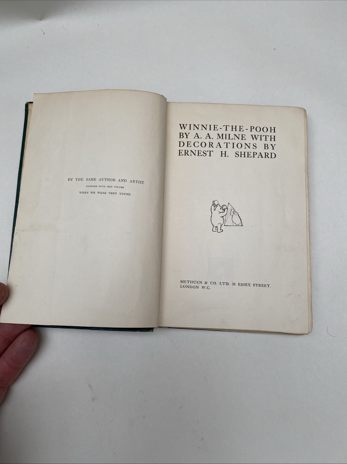 A A Milne / E H Shepard – Winnie The Pooh – 1st/1st 1926 Methuen A/F