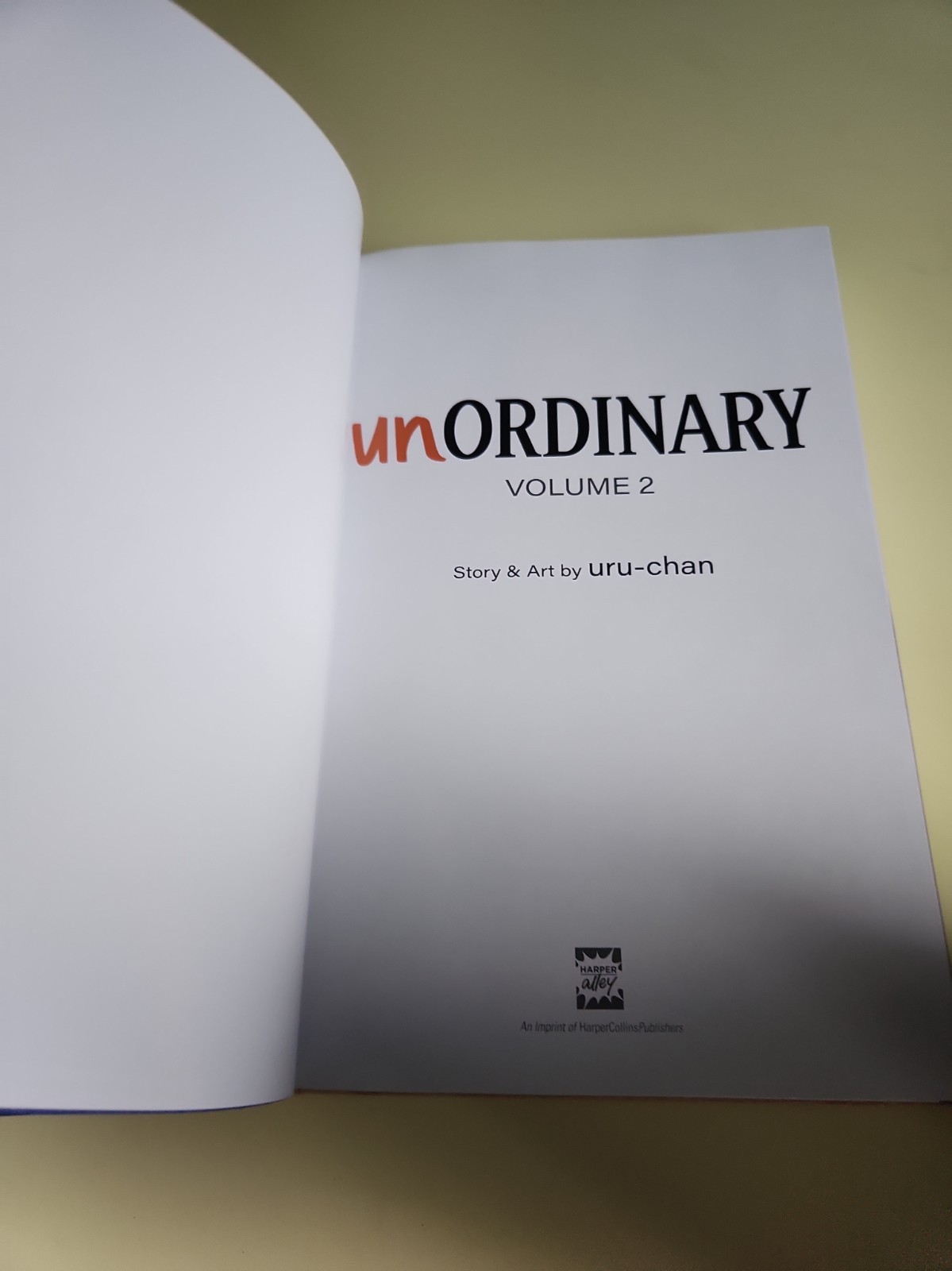 FIRST EDITION UNORDINARY SIGNED BY AUTHOR URU-CHAN HC COLLECTIBLE COMIC BOOK F3