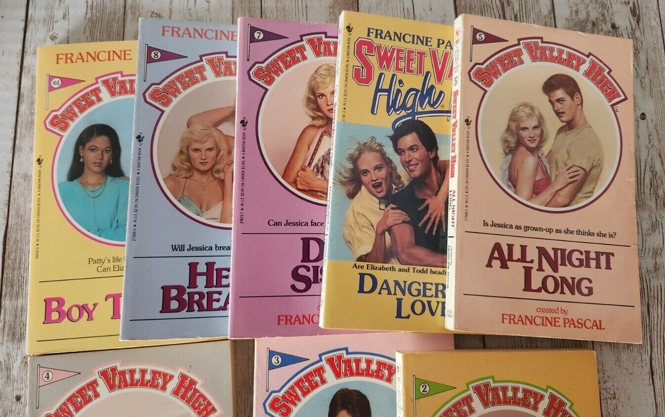 1990&rsquo;s Sweet Valley High Books BUILD YOUR COLLECTION Francine Pascal Paperback