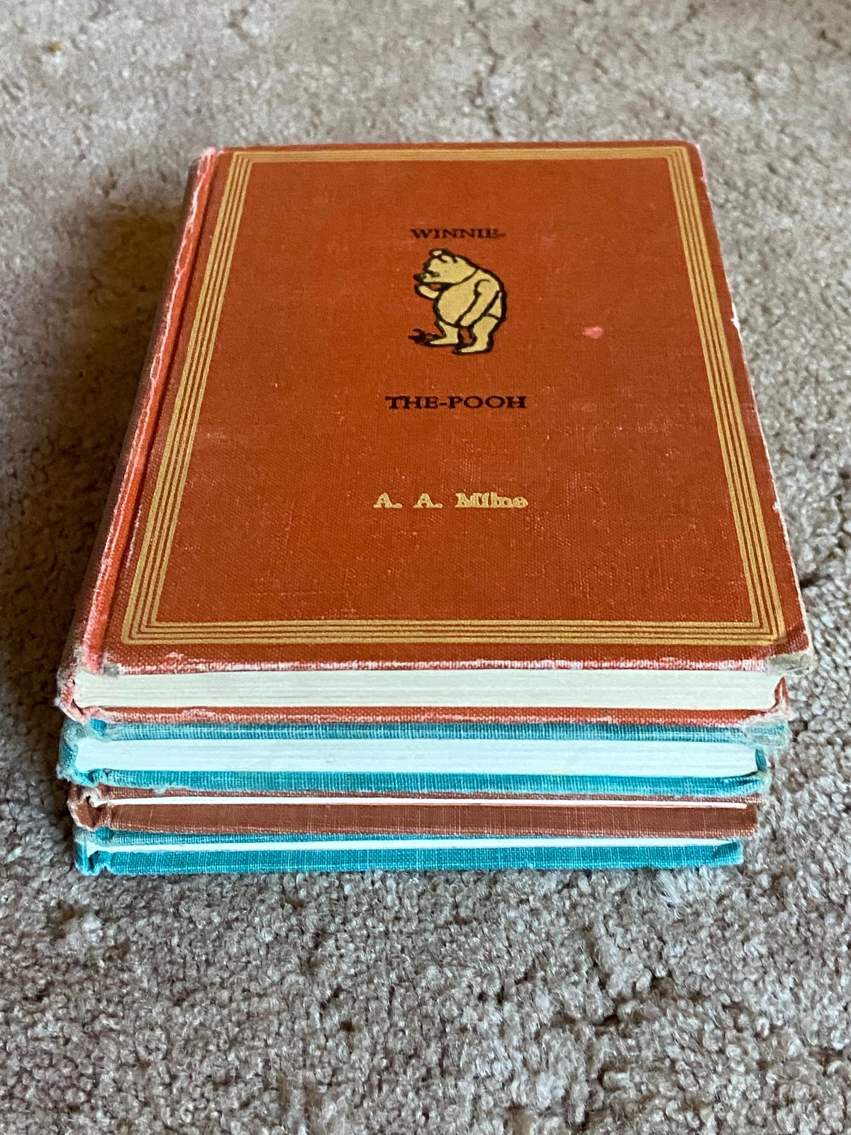 Vintage 1961 WINNIE THE POOH 4 Book Set A.A. Milne Dutton Warren Chappell Format