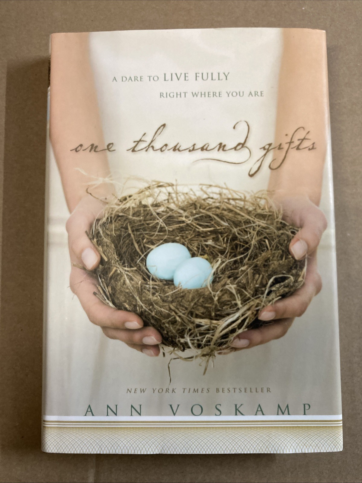 One Thousand Gifts : A Dare to Live Fully Right Where You Are by Ann Voskamp…