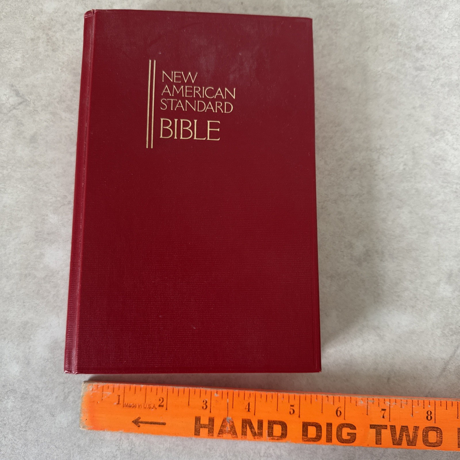 NEW AMERICAN STANDARD BIBLE By Lockman Foundation 1977 HC Read Words Text Ed