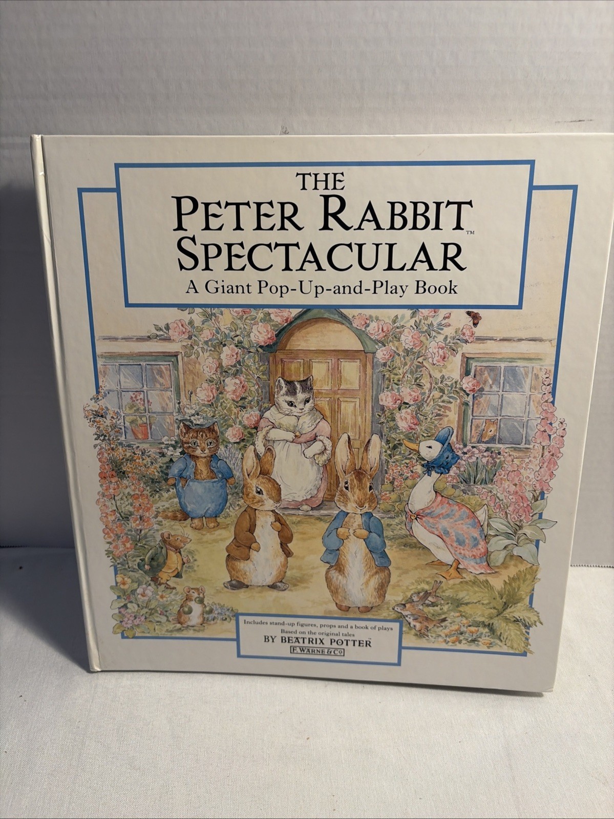 The Peter Rabbit Spectacular: A Giant Pop-Up and Play Book Potter, Beatrix hard