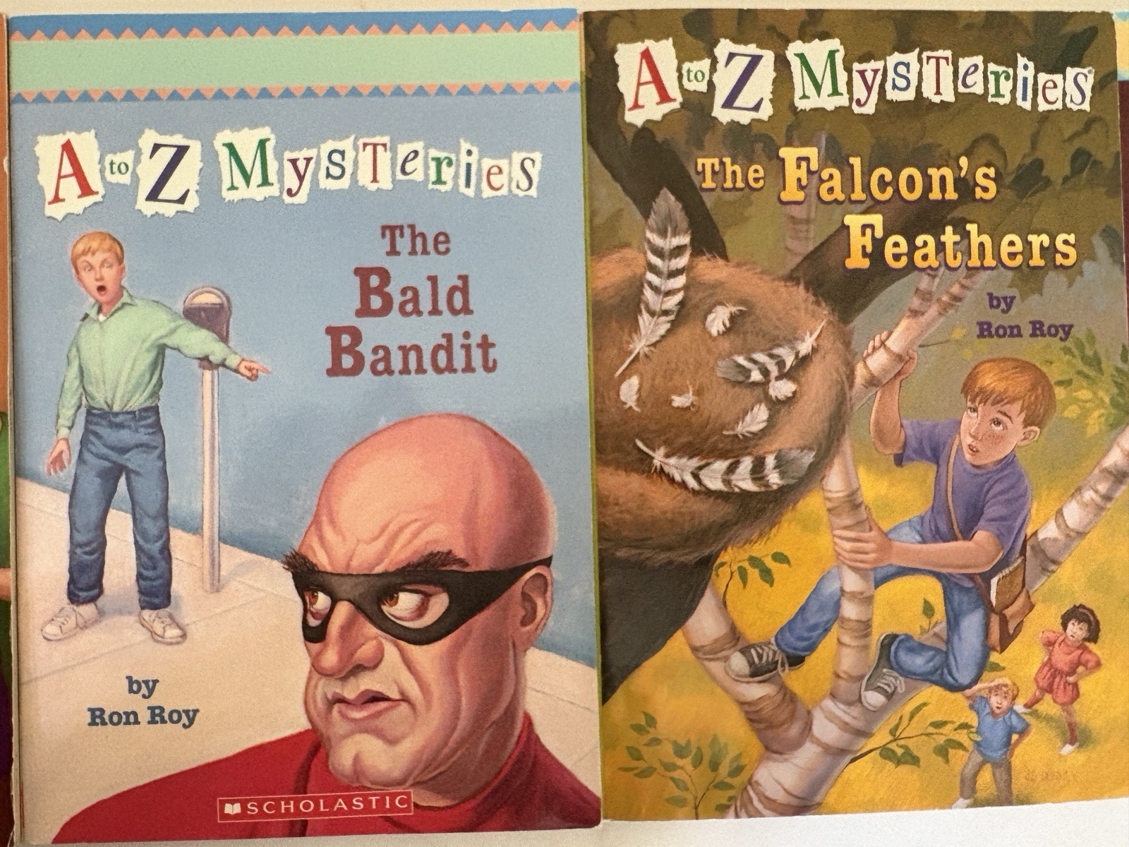 A To Z Mysteries Books by Ron Roy: A, B, C, E, F (D not incl). Titles in Photos.