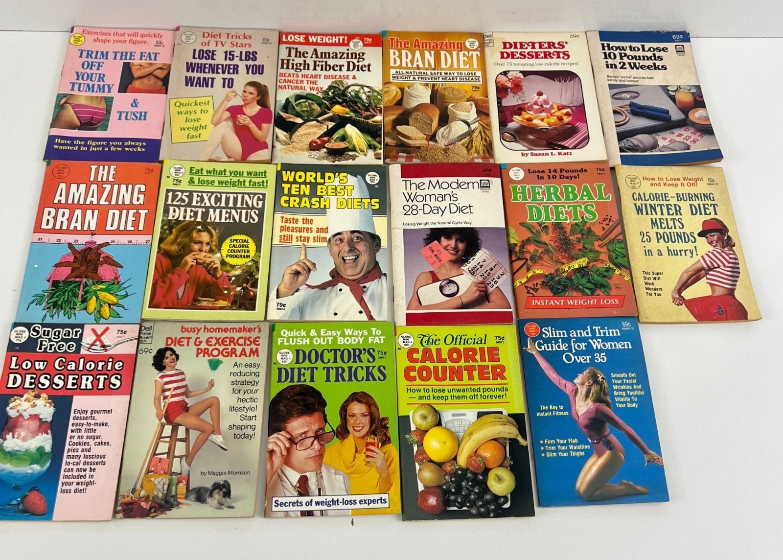 17 Globe Mini Mag Dell Purse Book Diet Weight Loss Vintage Mini Books 1980s