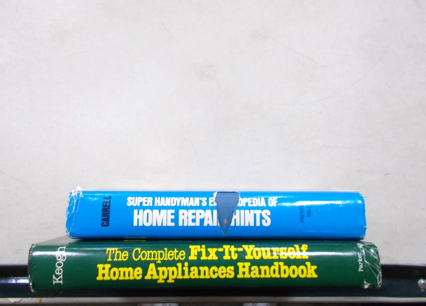 2 SUPER HANDYMAN&rsquo;S ENCYCLOPEDIA HOME APPLIANCE FIX IT HANDBOOK # HC W/DJ