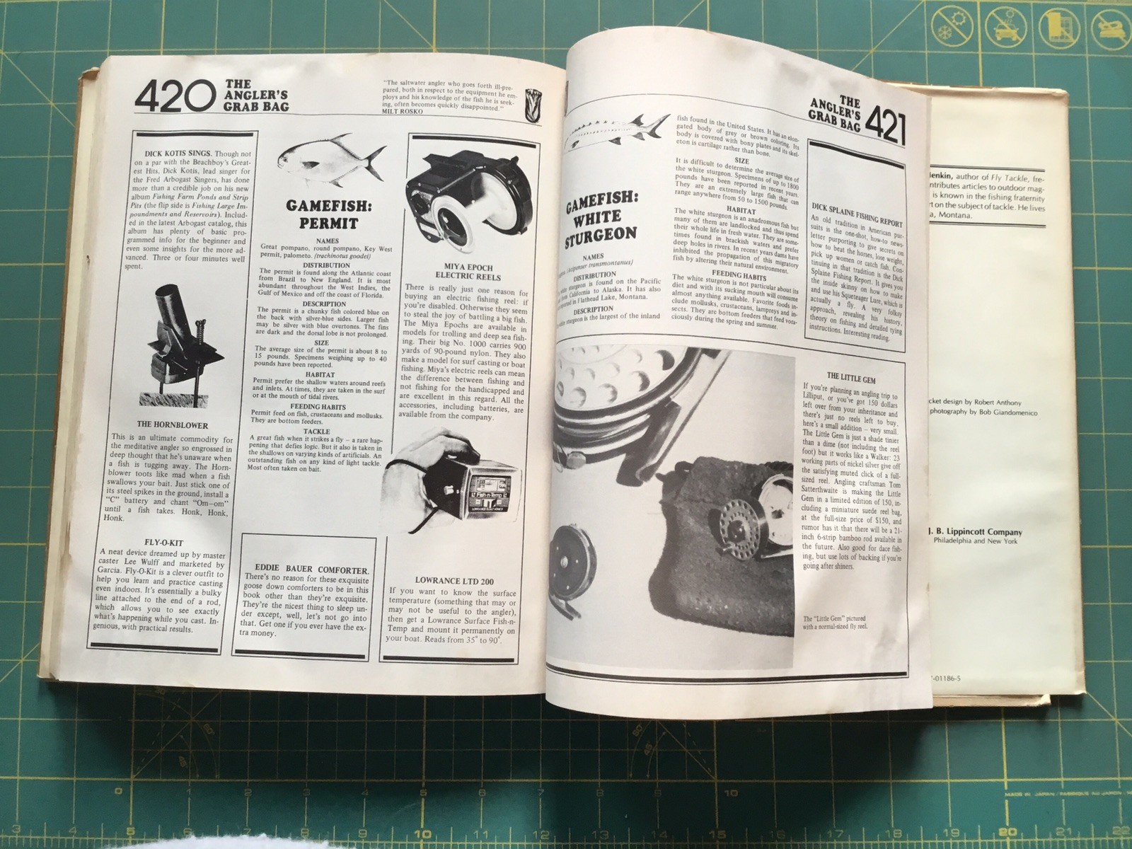 1977 The Complete Fisherman&rsquo;s Catalog, 464Pages Book Many Pictures