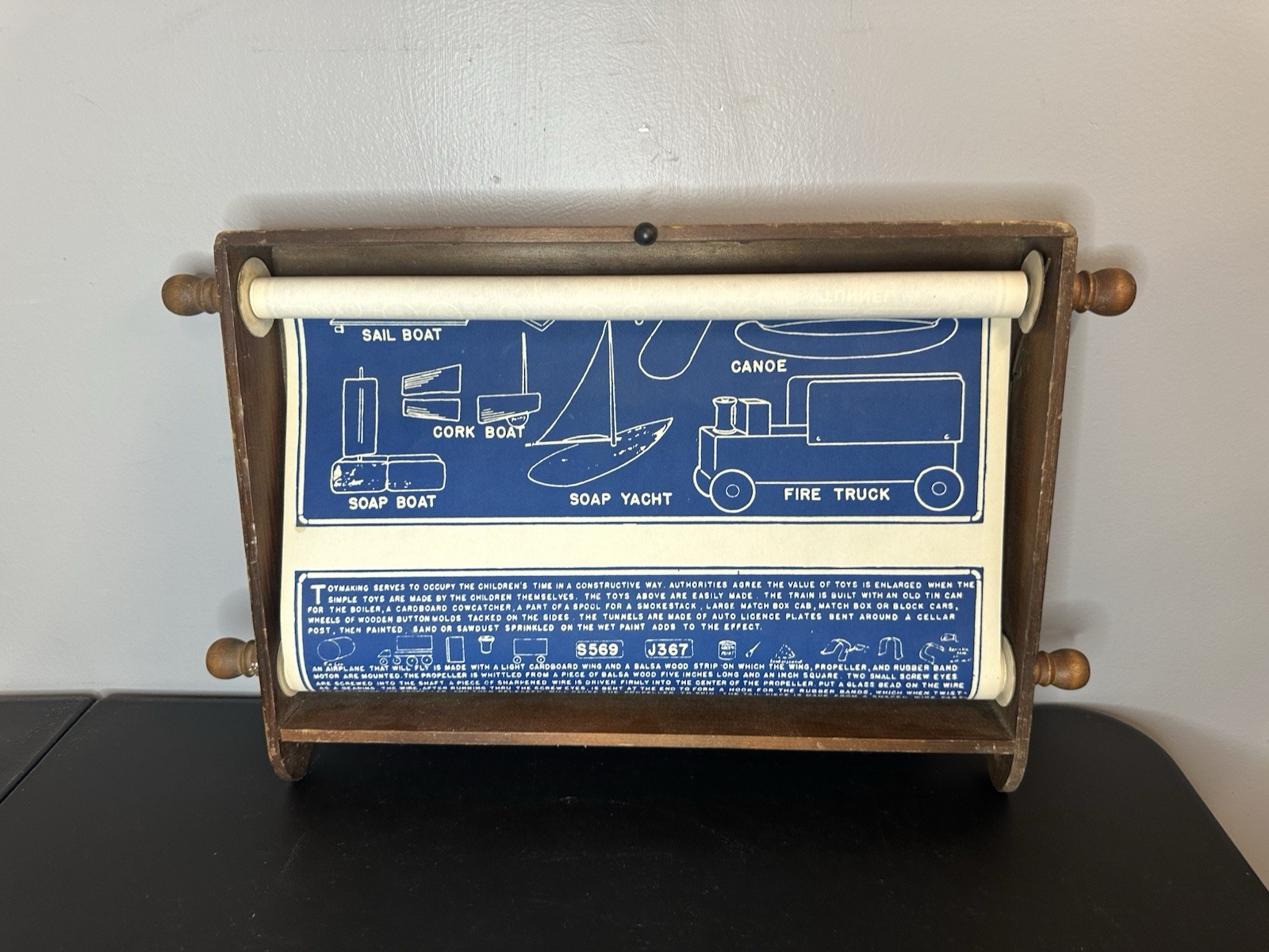 vintage Visual Instructor educational scroll/ How To Draw Scroll