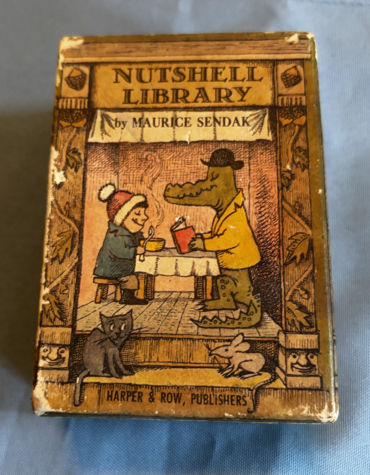 1962 Nutshell Library Mini Books in Slip Case Maurice Sendak 4 Illustrated Books