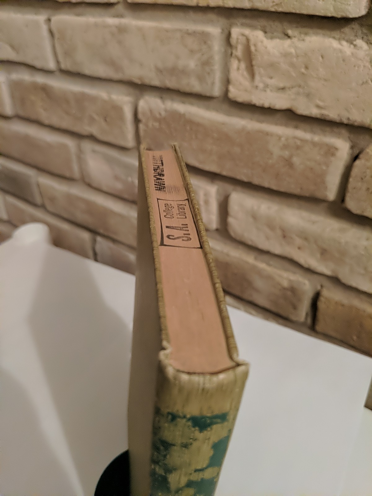 1948 The Poems of William Habington Poetry Illustrated Ex Library Kenneth Allott
