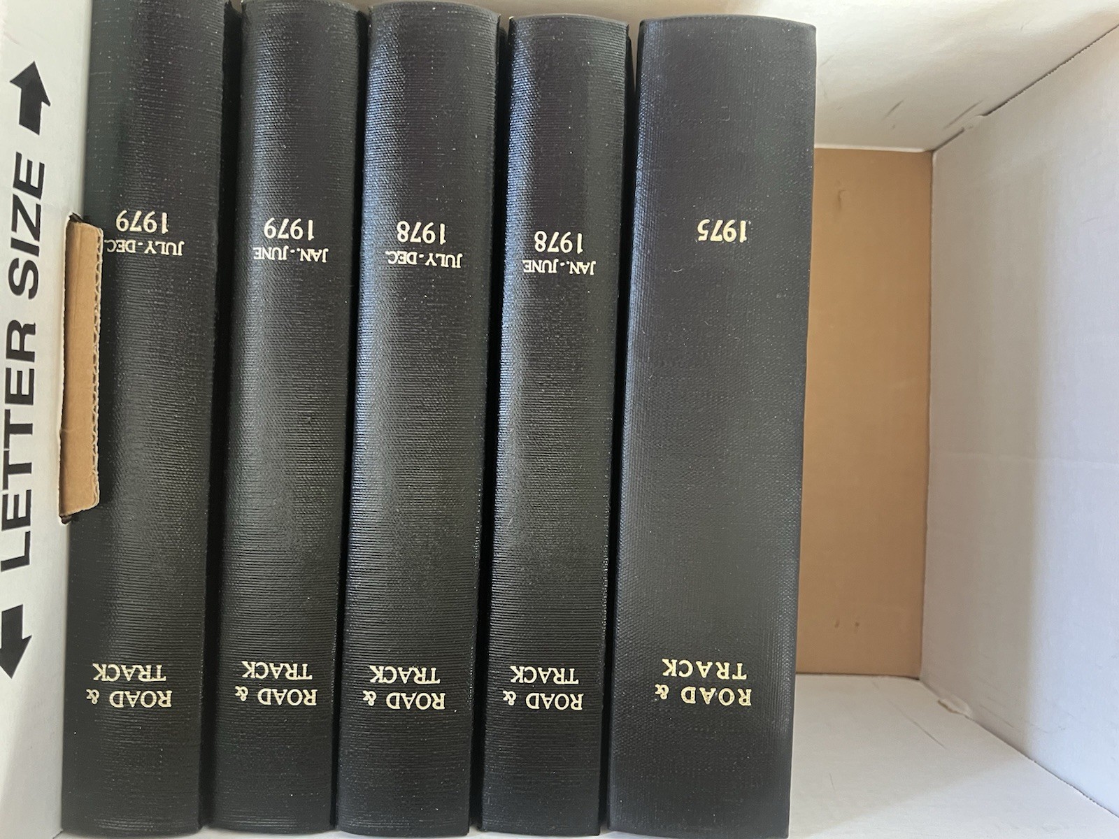 Road & Track Magazine Lot of 40 hardbound RARE – PICK YOUR YEAR